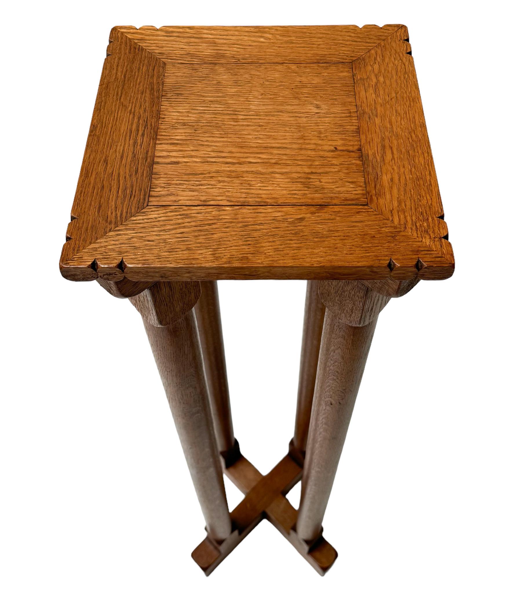 Arts & Crafts Art Nouveau Pedestal, 1900s For Sale 4