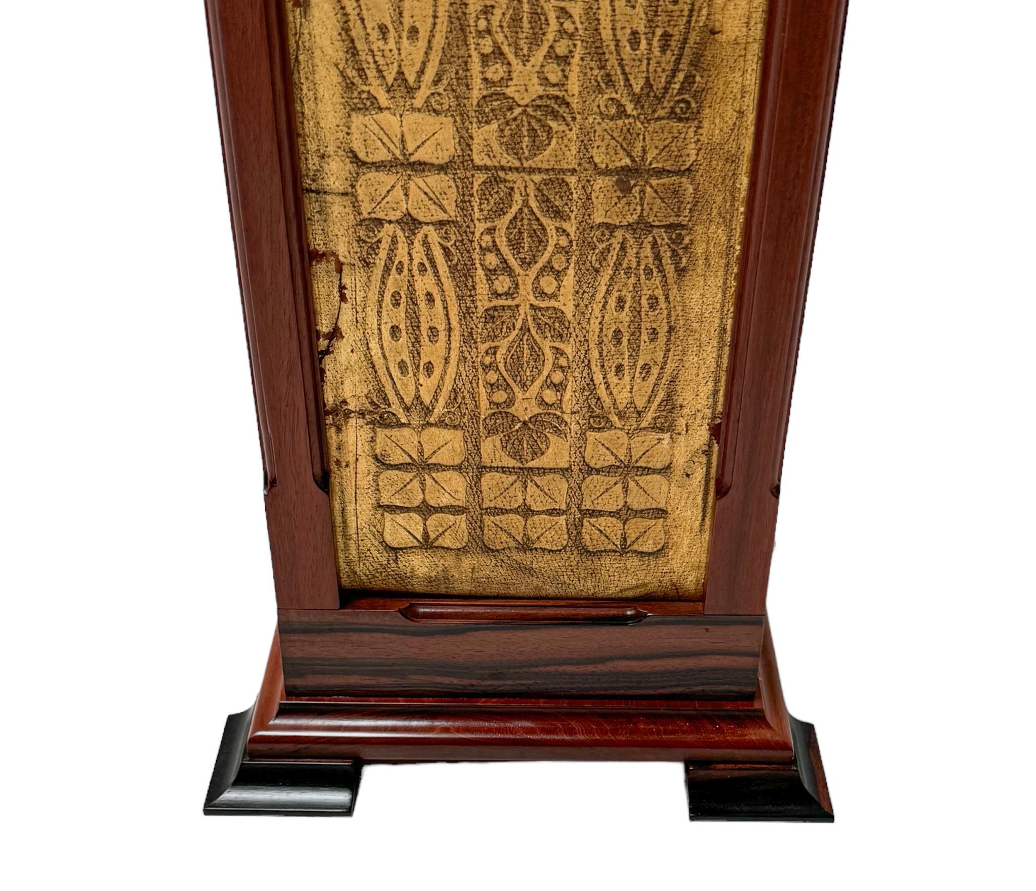 Pedestal Art Nouveau Arts & Crafts de Carel Adolph Lion Cachet, 1907 Dorado en venta