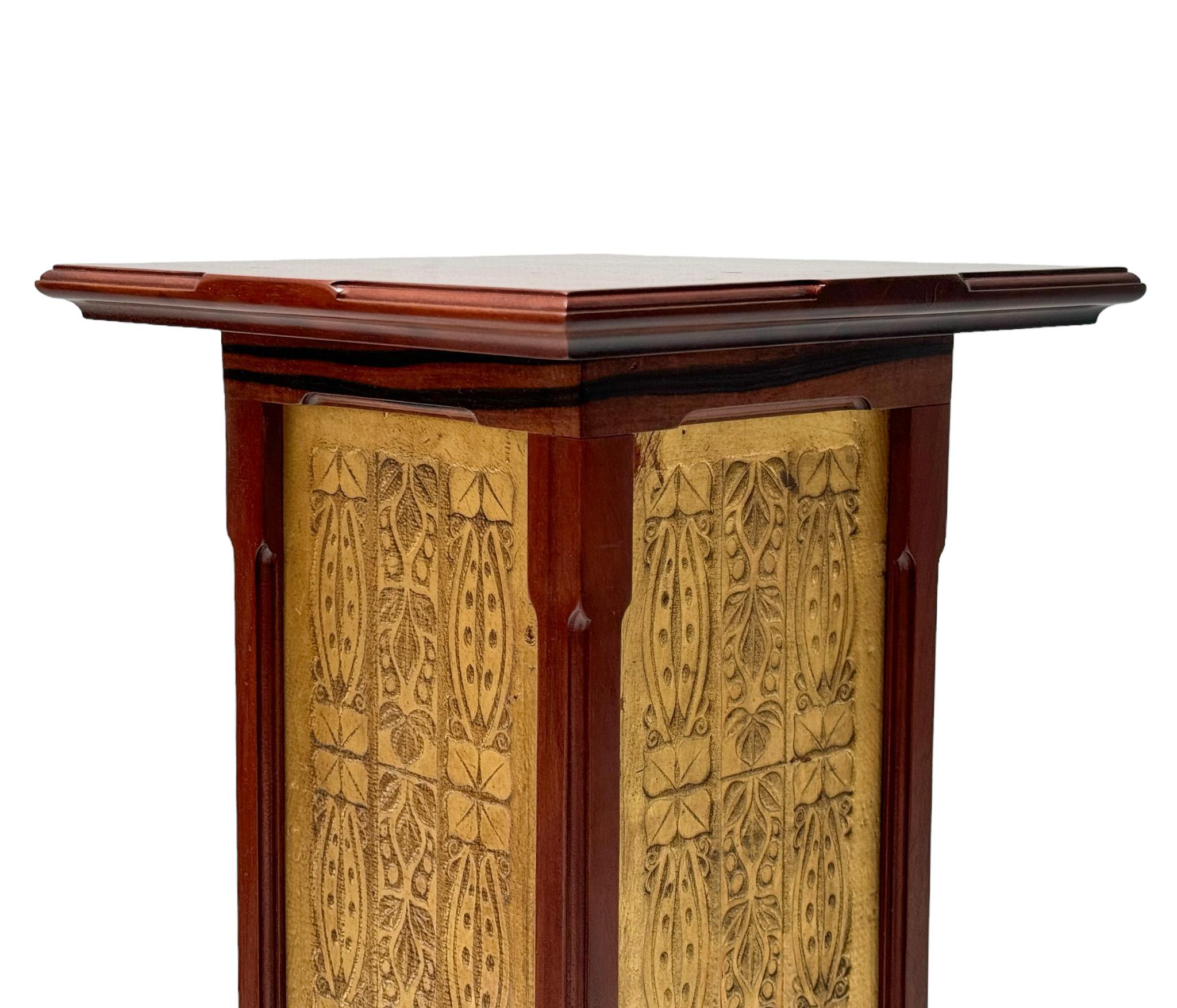 Pedestal Art Nouveau Arts & Crafts de Carel Adolph Lion Cachet, 1907 en venta 1