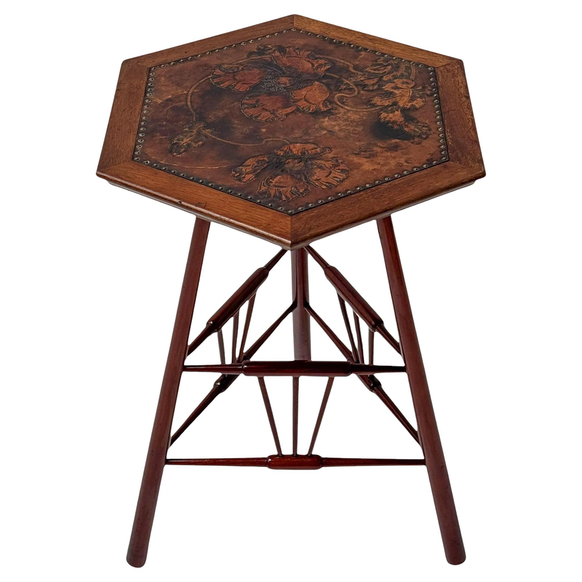 Arts and Crafts-Beistelltisch im Jugendstil mit Original-Lederplatte, 1900er Jahre