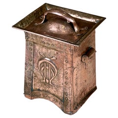 Arts & Crafts William Soutter & Sons Copper Craft Coal, Kindling Or Log Box (boîte à charbon, à bois ou à bûches)