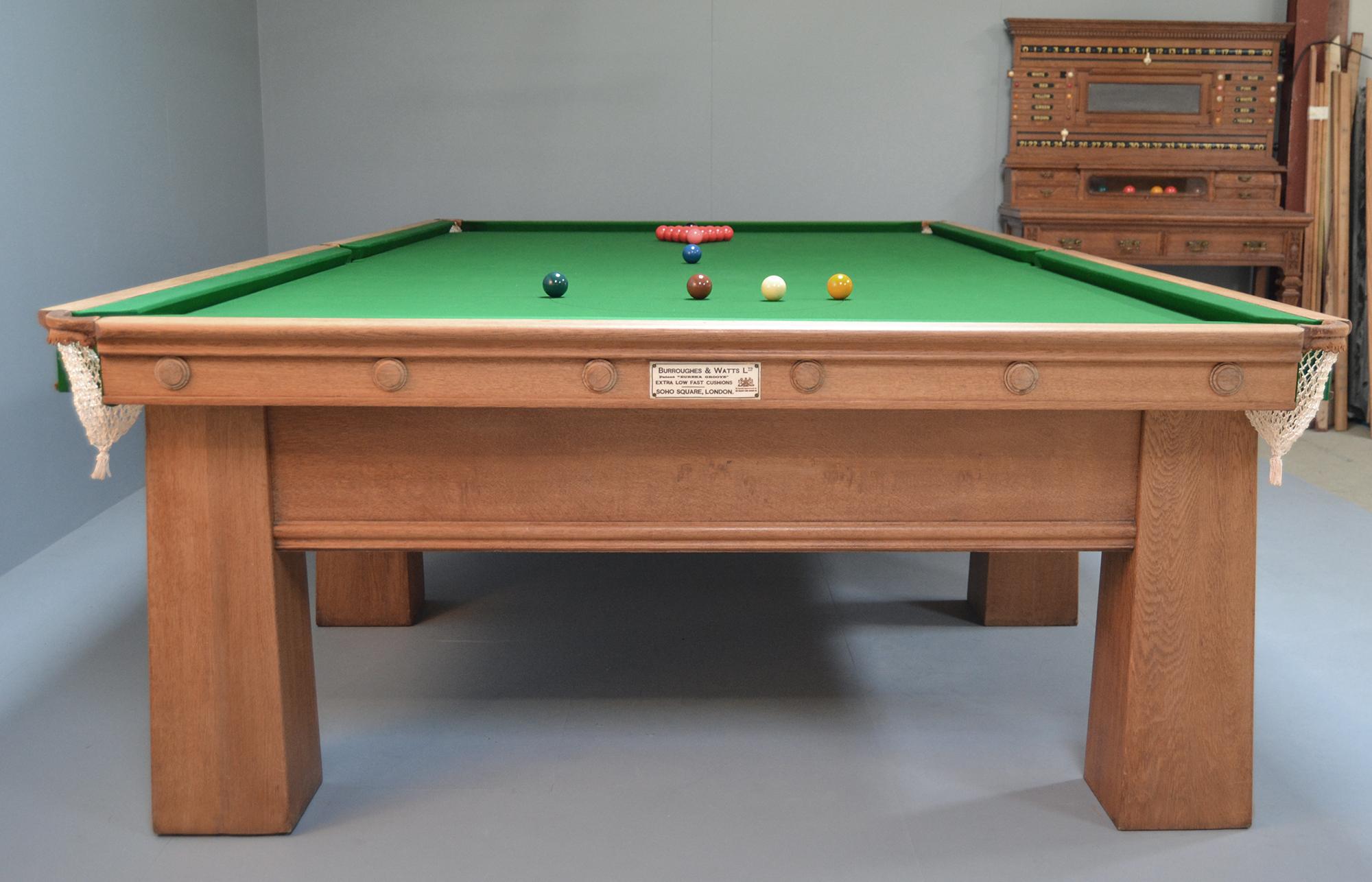 Arts and Crafts Billiard Snooker Pool Table oak Glasgow School Design 1910 In Good Condition For Sale In Chilcompton, Radstock