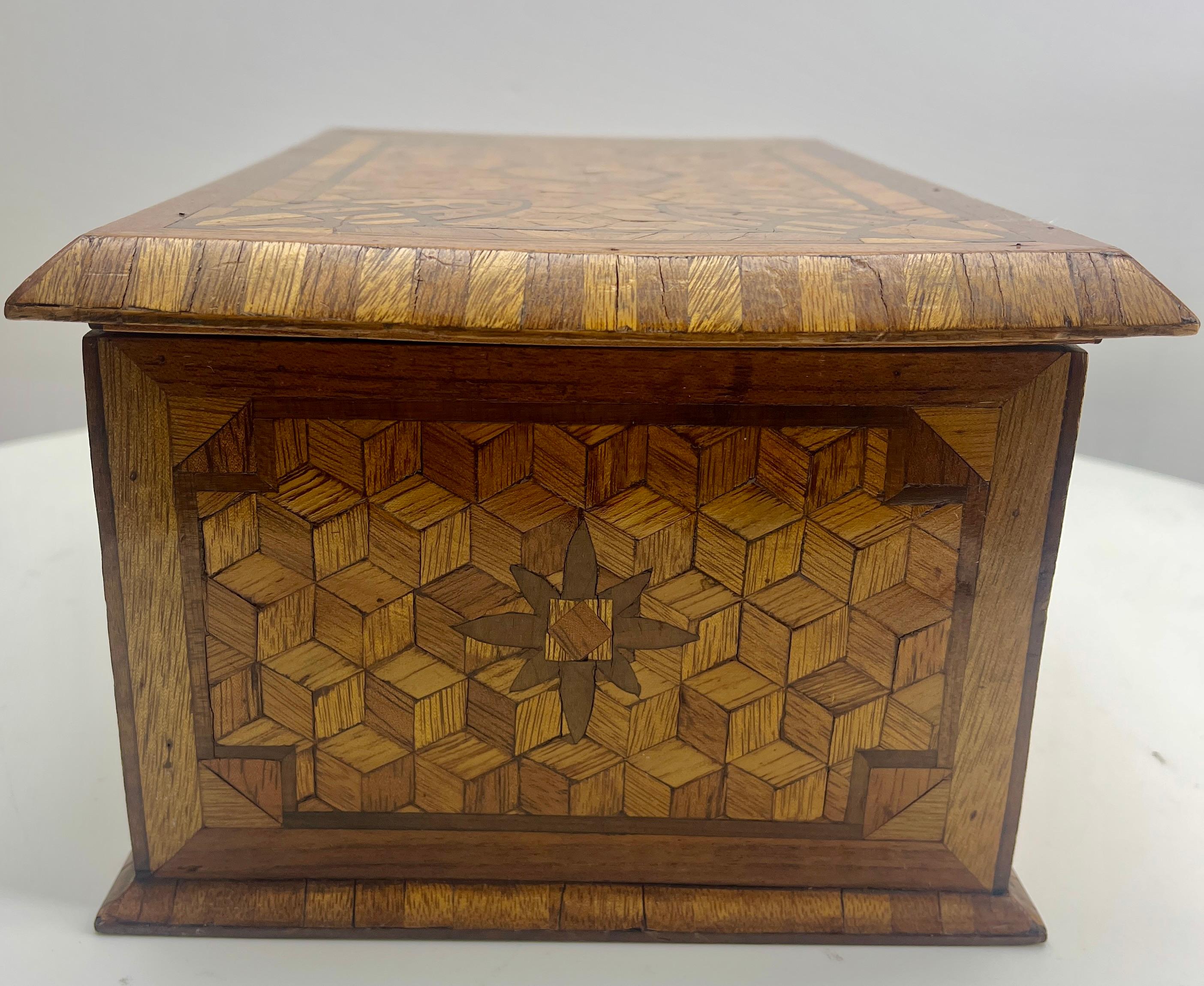 Paint Arts & Crafts Box with Decorative Hand made marquetry Decor, circa 1910 For Sale