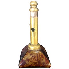 Arts & Crafts Zigarrenschneider aus Messing mit Glasdeckel