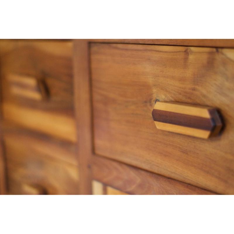 Buffet Arts & Crafts di Boi Massif, Francia, anni '50 in vendita 4