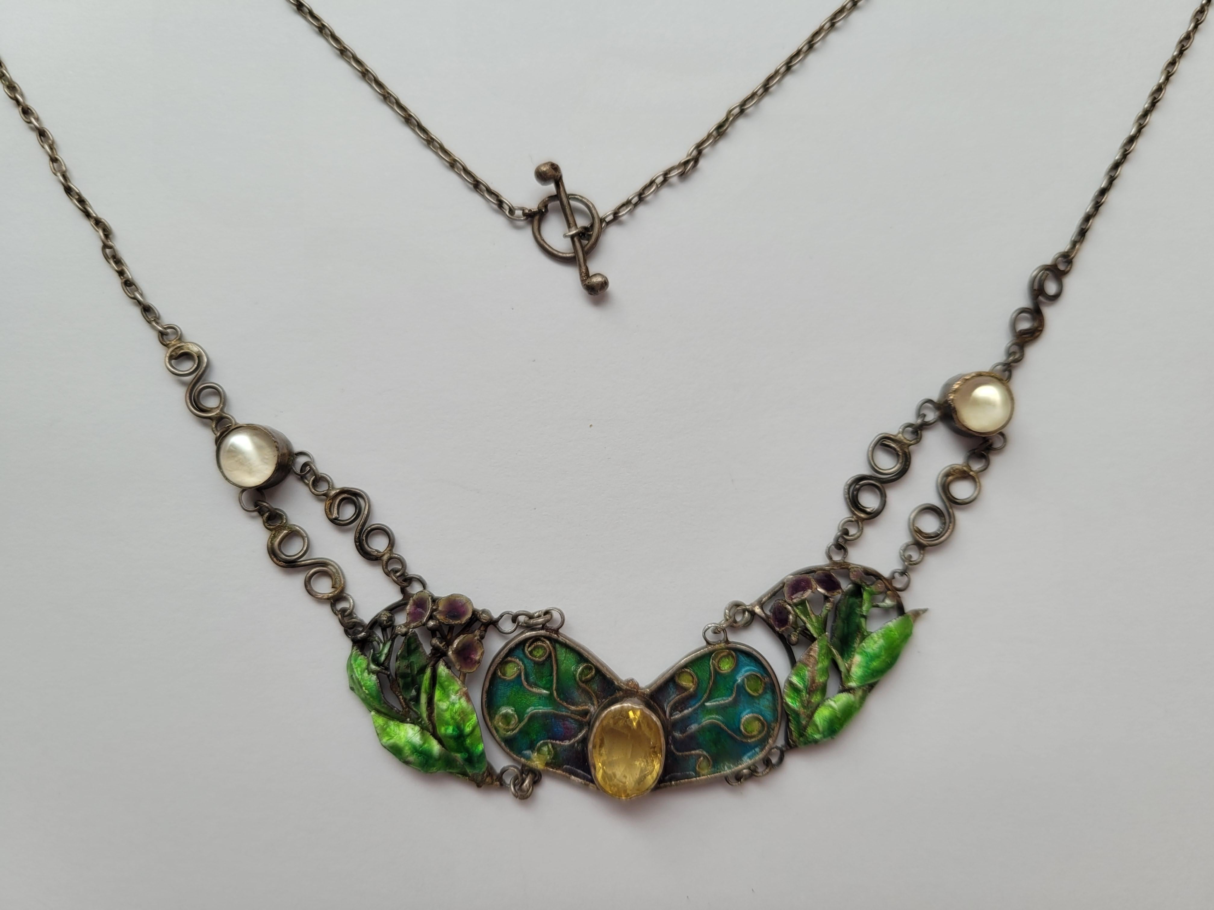 Arts & Crafts c.1900s Moonstone Citrine Enamel Silver Necklace For Sale 3