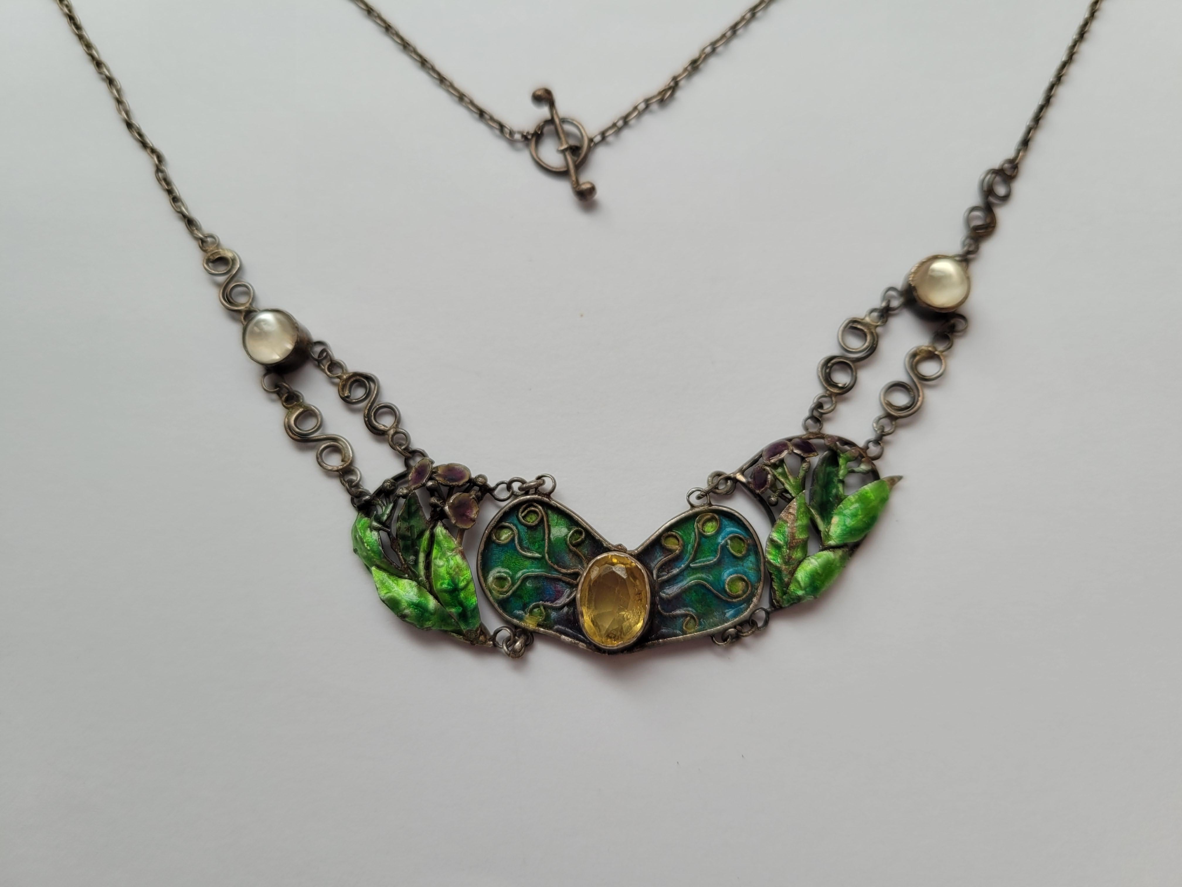 1900s necklace