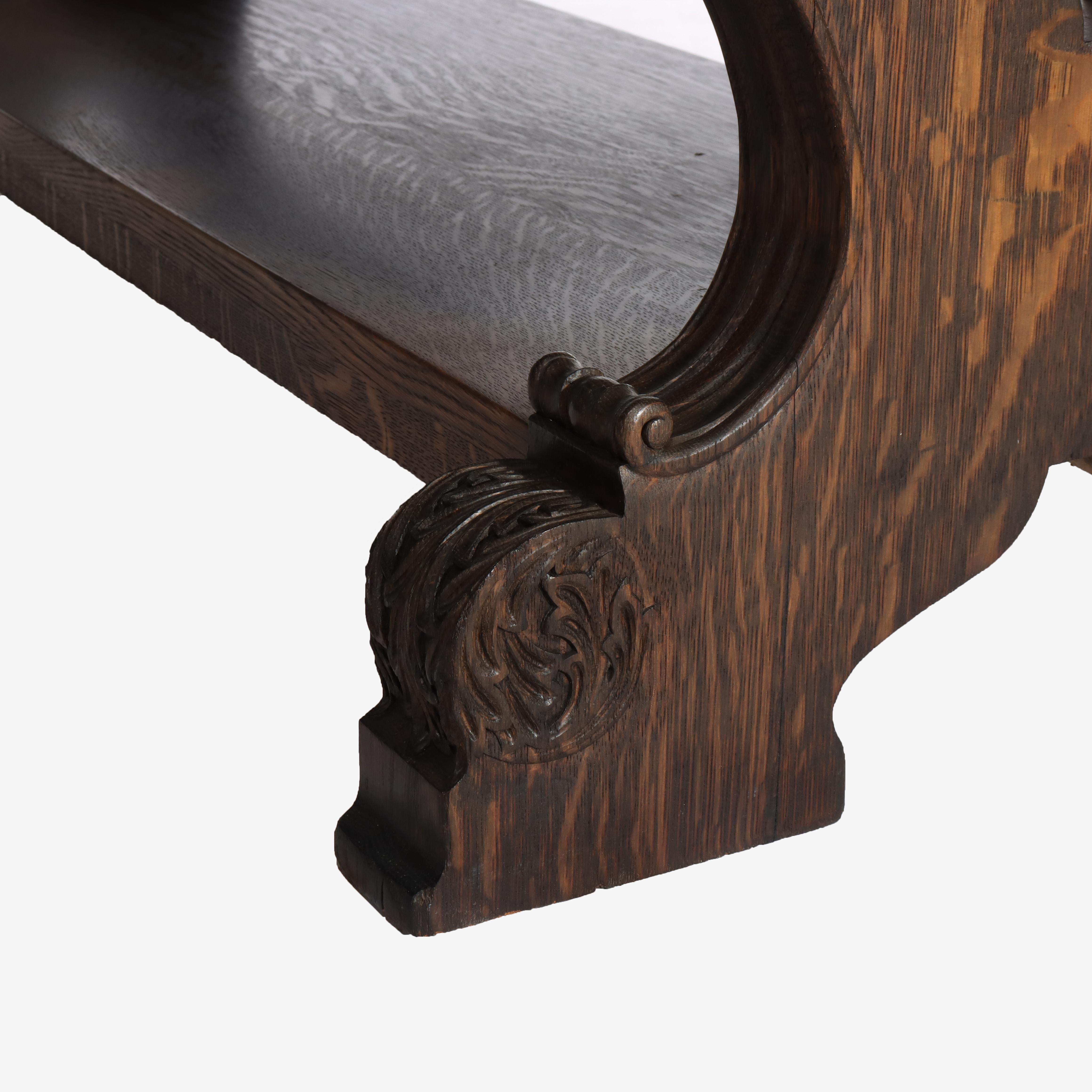 Arts & Crafts Mesa de biblioteca de caballete de roble tallado con patas en forma de lira C1910 en venta 9