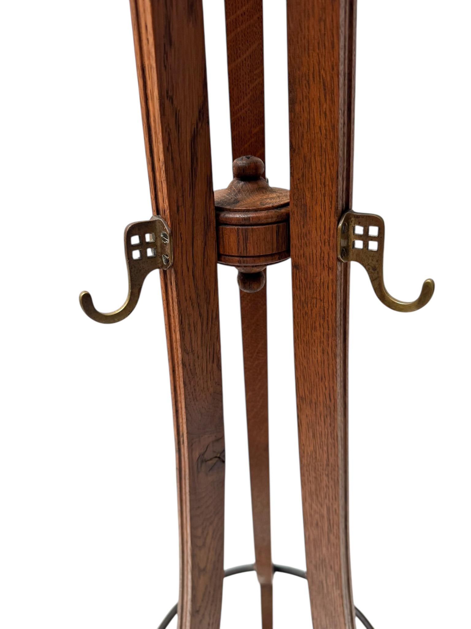 Arts & Crafts Coat Stand or Porte Manteau with Rotating Top, 1900s For Sale 2