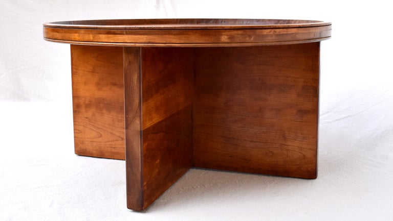 American Arts & Crafts Cocktail Table in the Manner of Frank Lloyd Wright For Sale