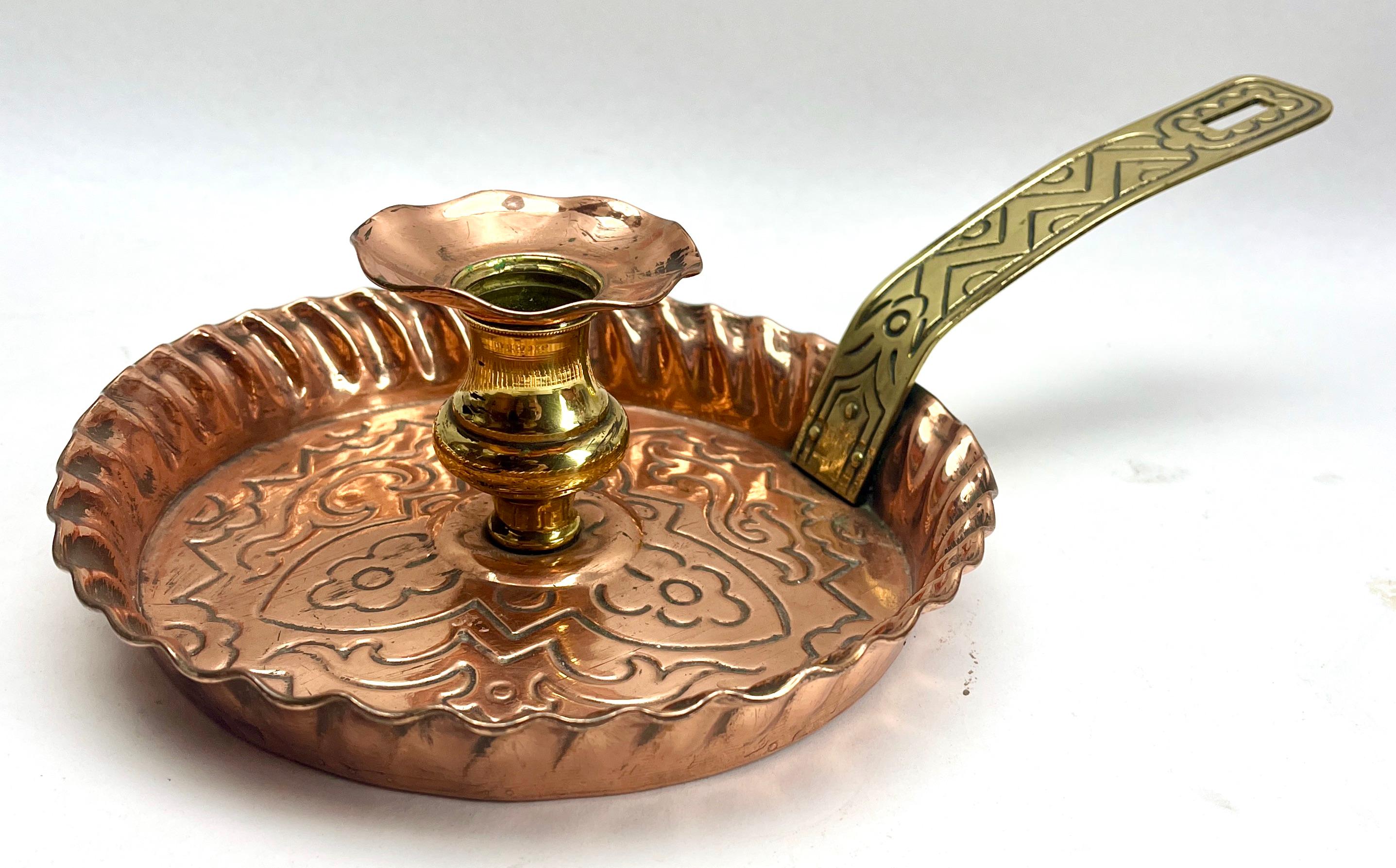 Arts and Crafts Bougeoir Arts & Crafts en cuivre et laiton, vers 1900 en vente