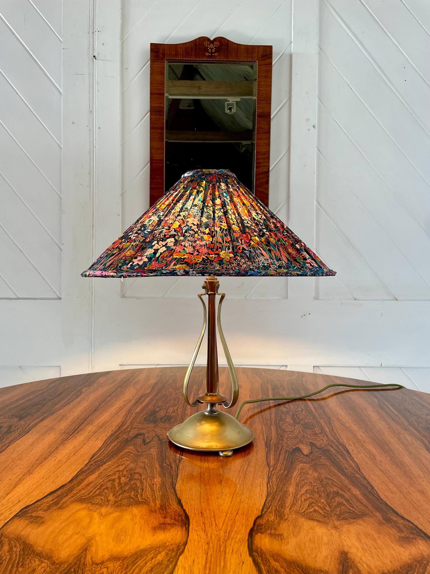 Arts & Crafts Copper and Brass Table Lamp In Good Condition For Sale In Petworth, GB