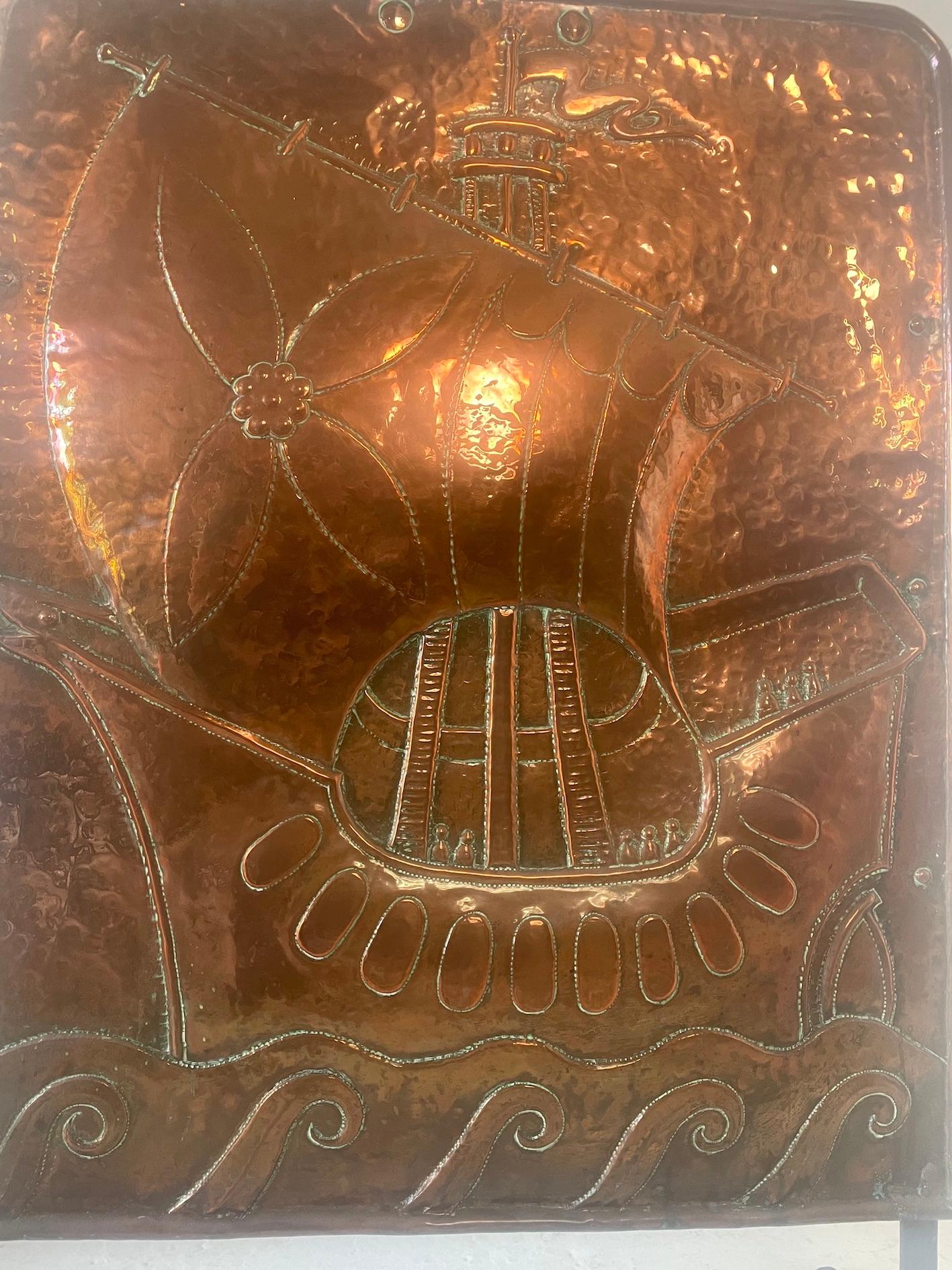 Arts & Crafts magnificent large copper fire screen

Depicting galleon at sea

Maker /Designer John Pearson (1859-1930)

Circa 1905

John Pearson was an Arts and Crafts designer maker, a founder member of C.R. Ashbee’s Guild of Handicrafts