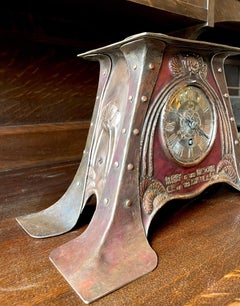 Orologio da camino in rame Arts & Craft