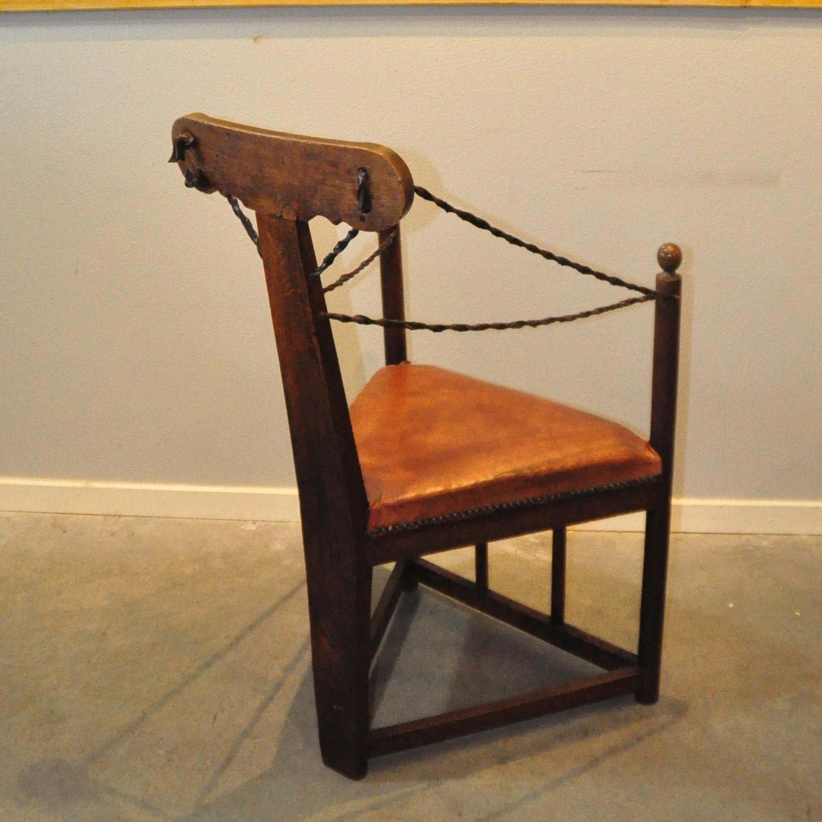 European Arts & Crafts Corner Chair with Leather Turned Straps