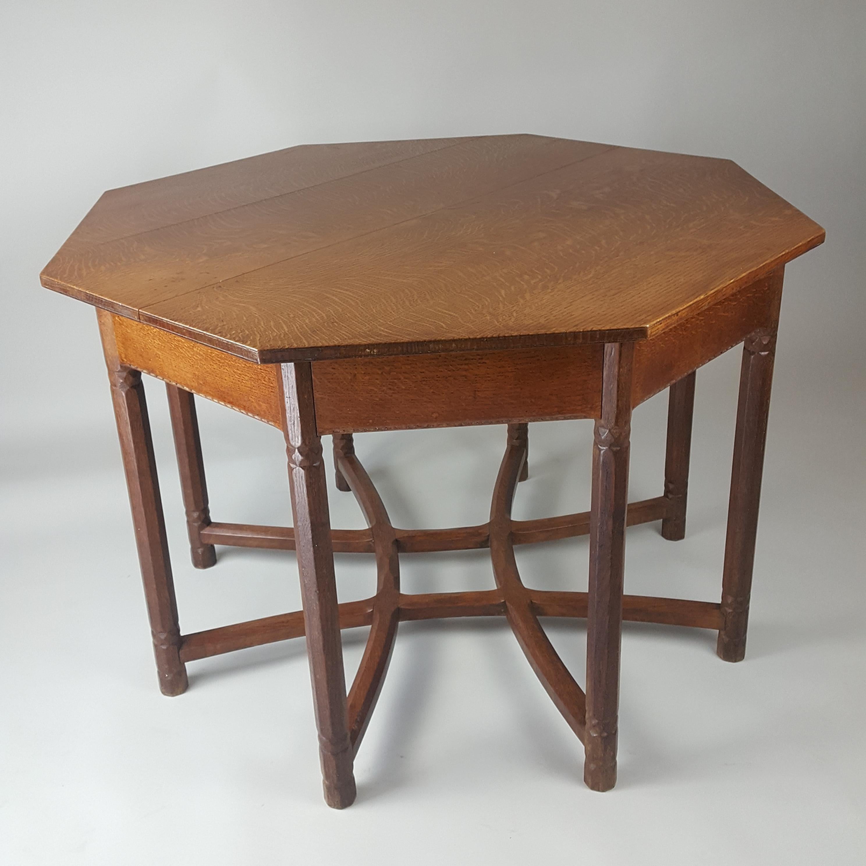 Early 20th Century Arts & Crafts Cotswolds School oak centre table Gimson Style 1920's For Sale