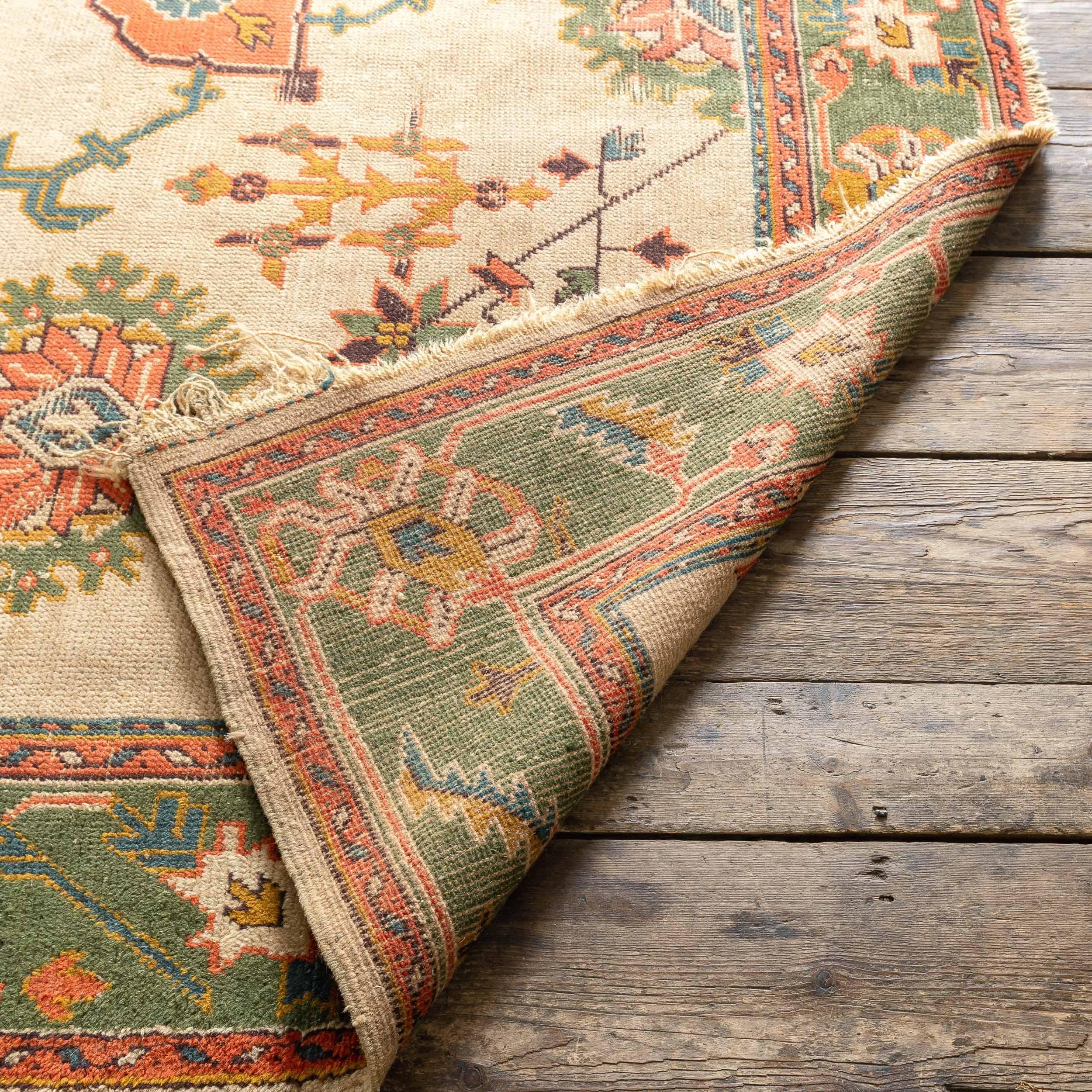Arts and Crafts Donegal Oushak Design-Teppich im Oushak-Design (Irisch) im Angebot