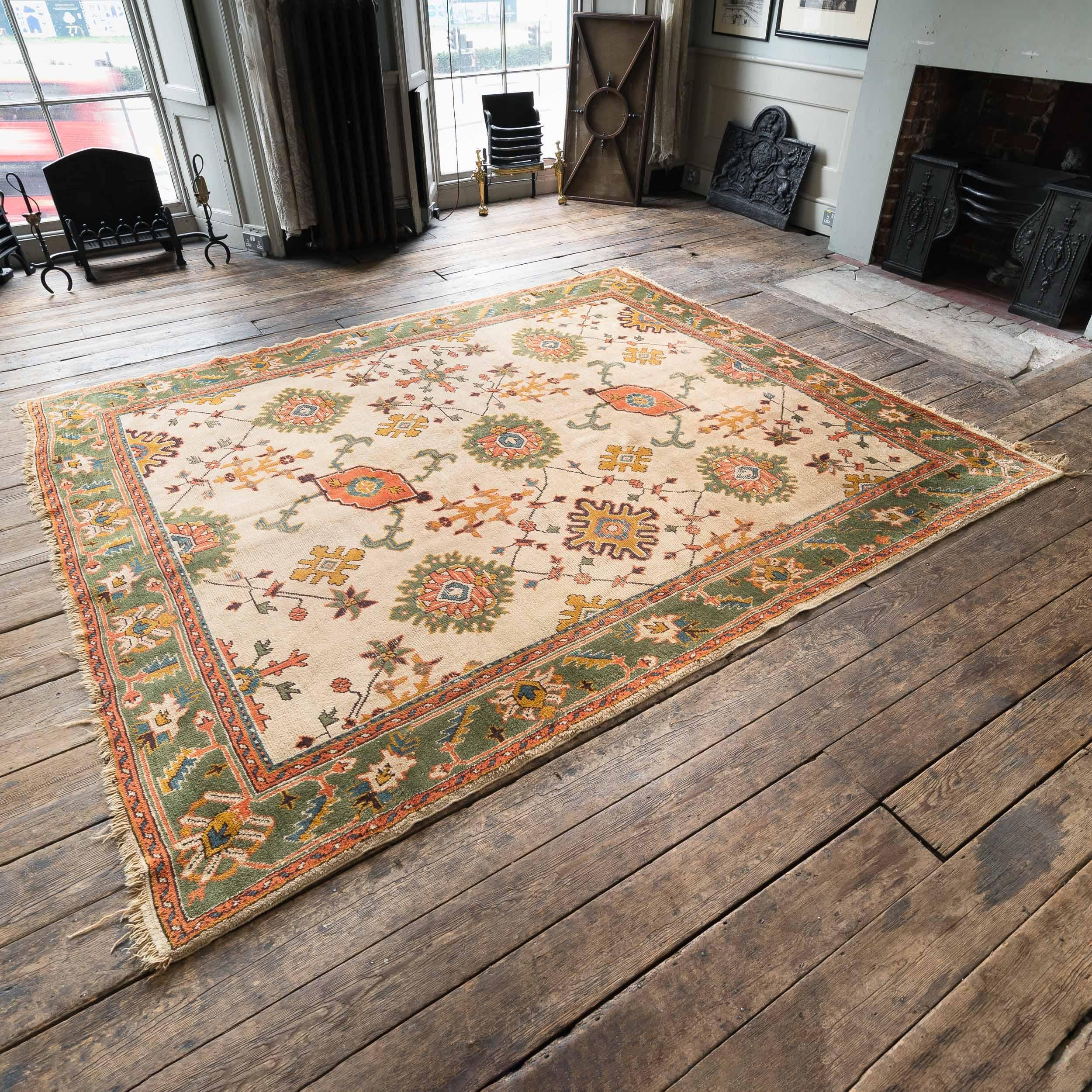 Arts and Crafts Donegal Oushak Design-Teppich im Oushak-Design im Zustand „Gut“ im Angebot in London, GB