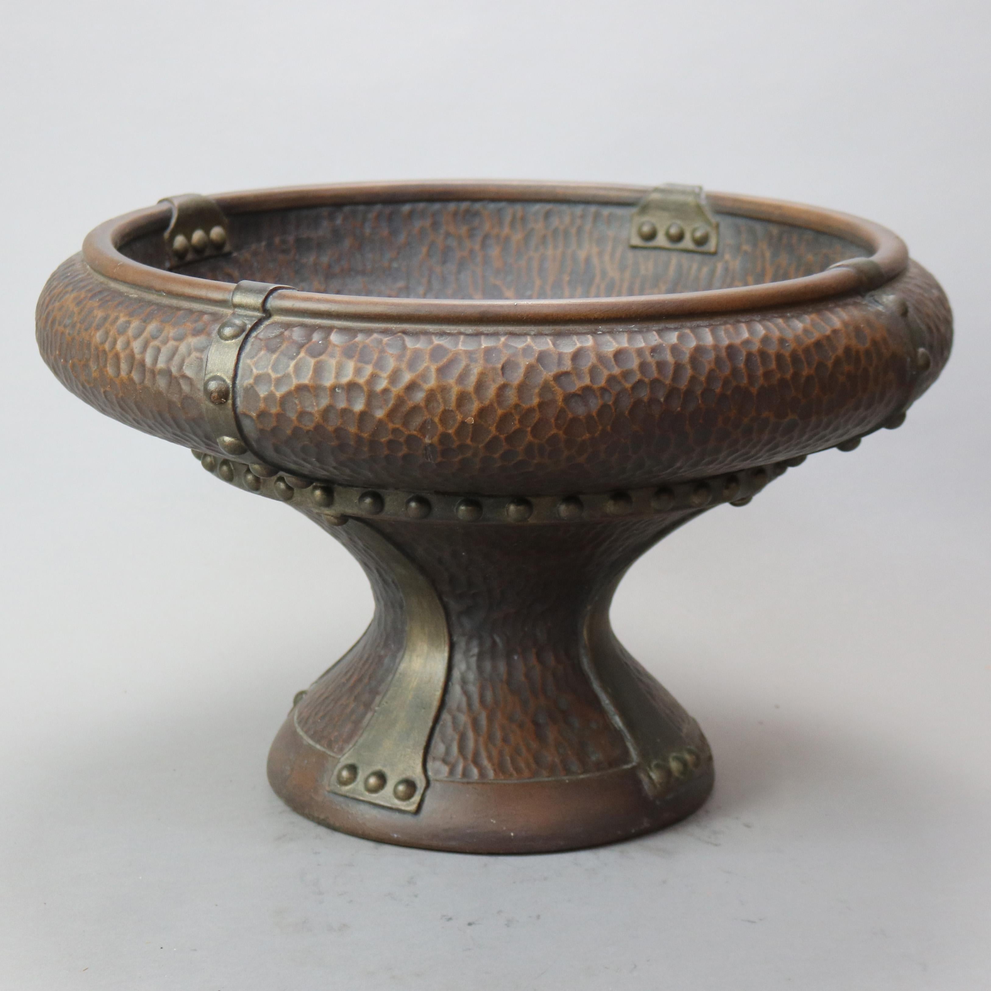 Arts & Crafts Faux Hammered Copper Pottery Pedestal Center Bowl 20th C In Good Condition In Big Flats, NY