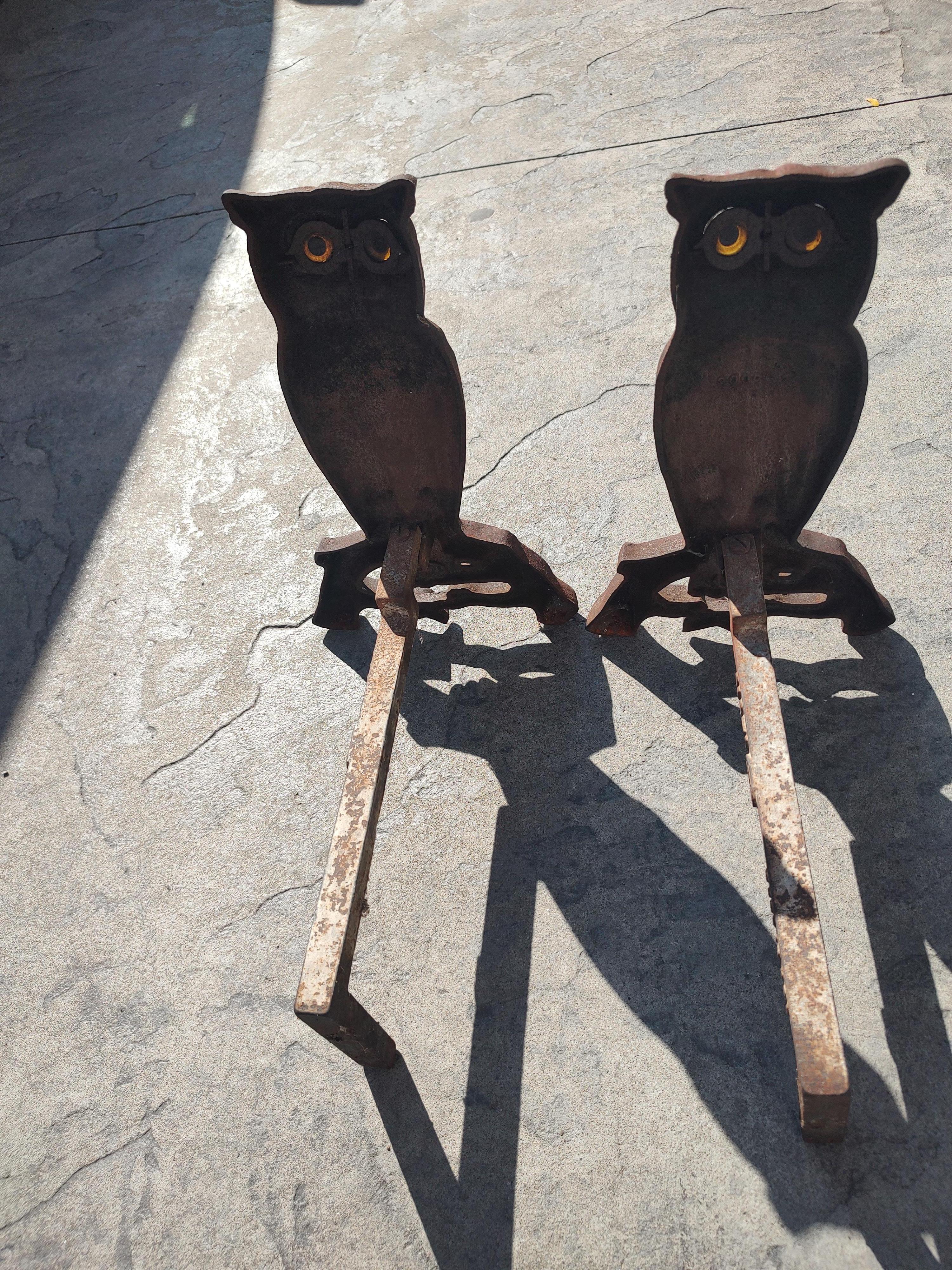 Artes y Oficios Búho Figural Andirons C1920 por Howe Boston en venta 1