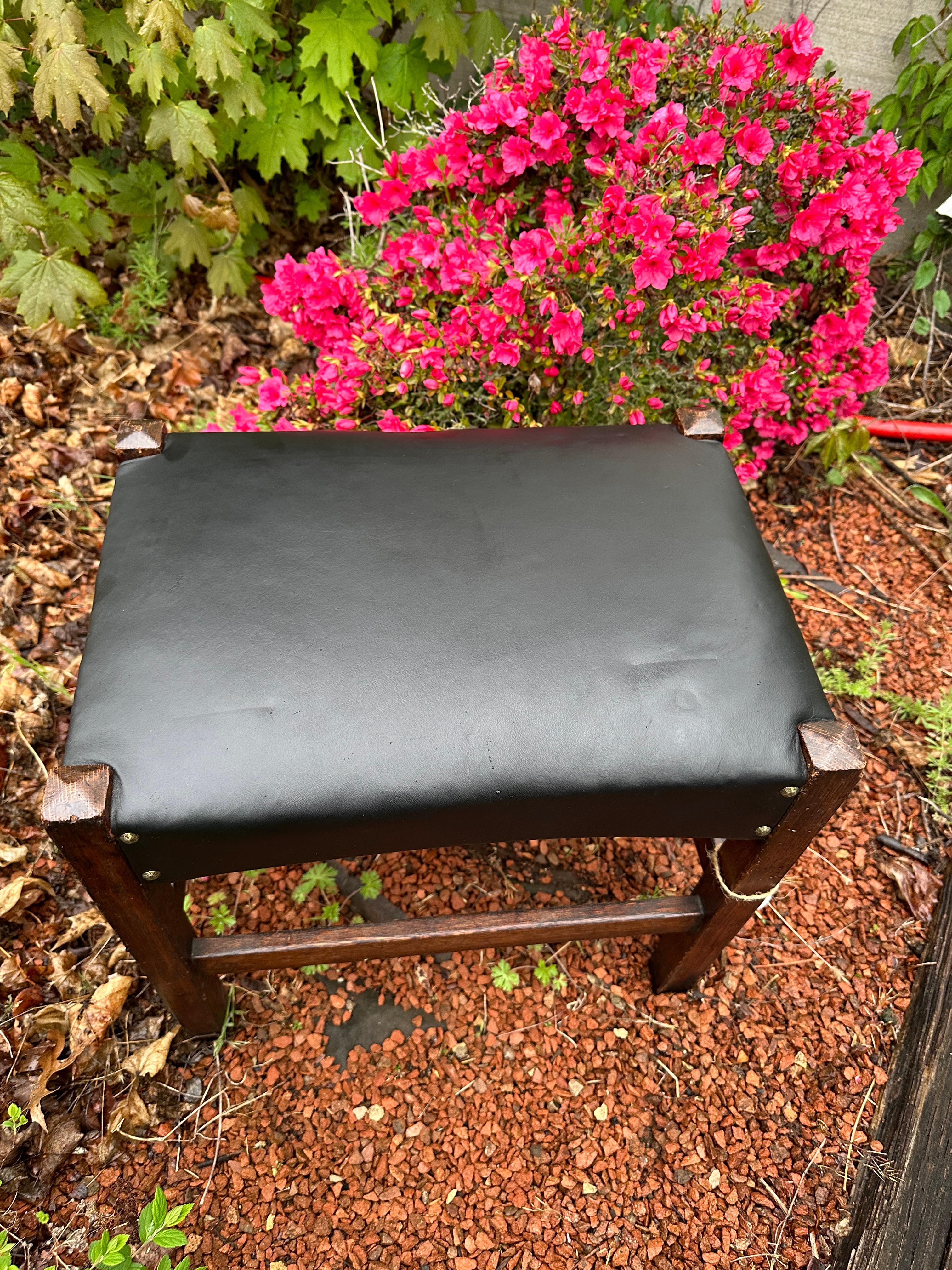 Arts & Crafts Footstool by J.M. Young - W7172 stickley era. For Sale 7