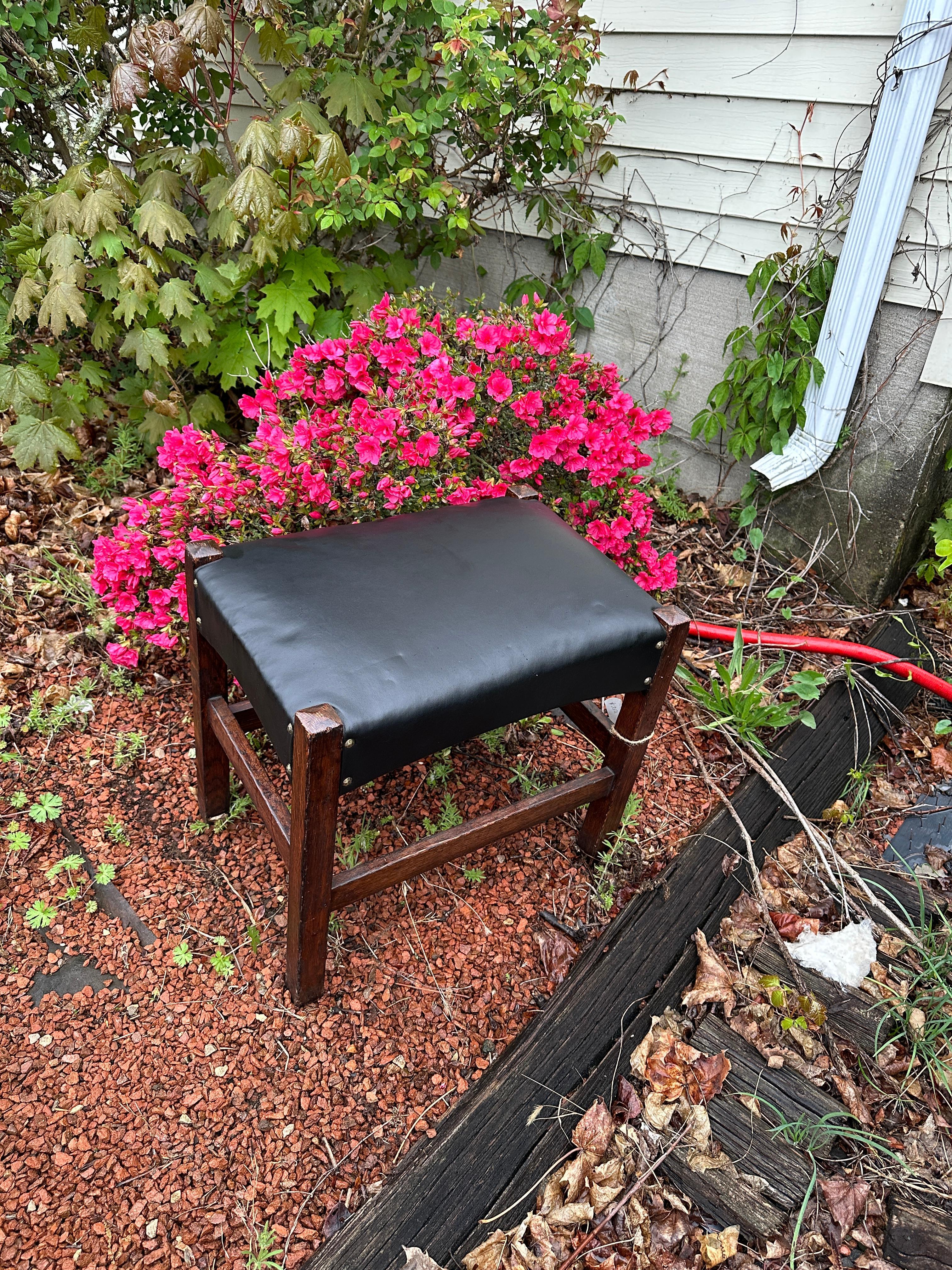 Arts & Crafts Footstool by J.M. Young - W7172 stickley era. For Sale 2