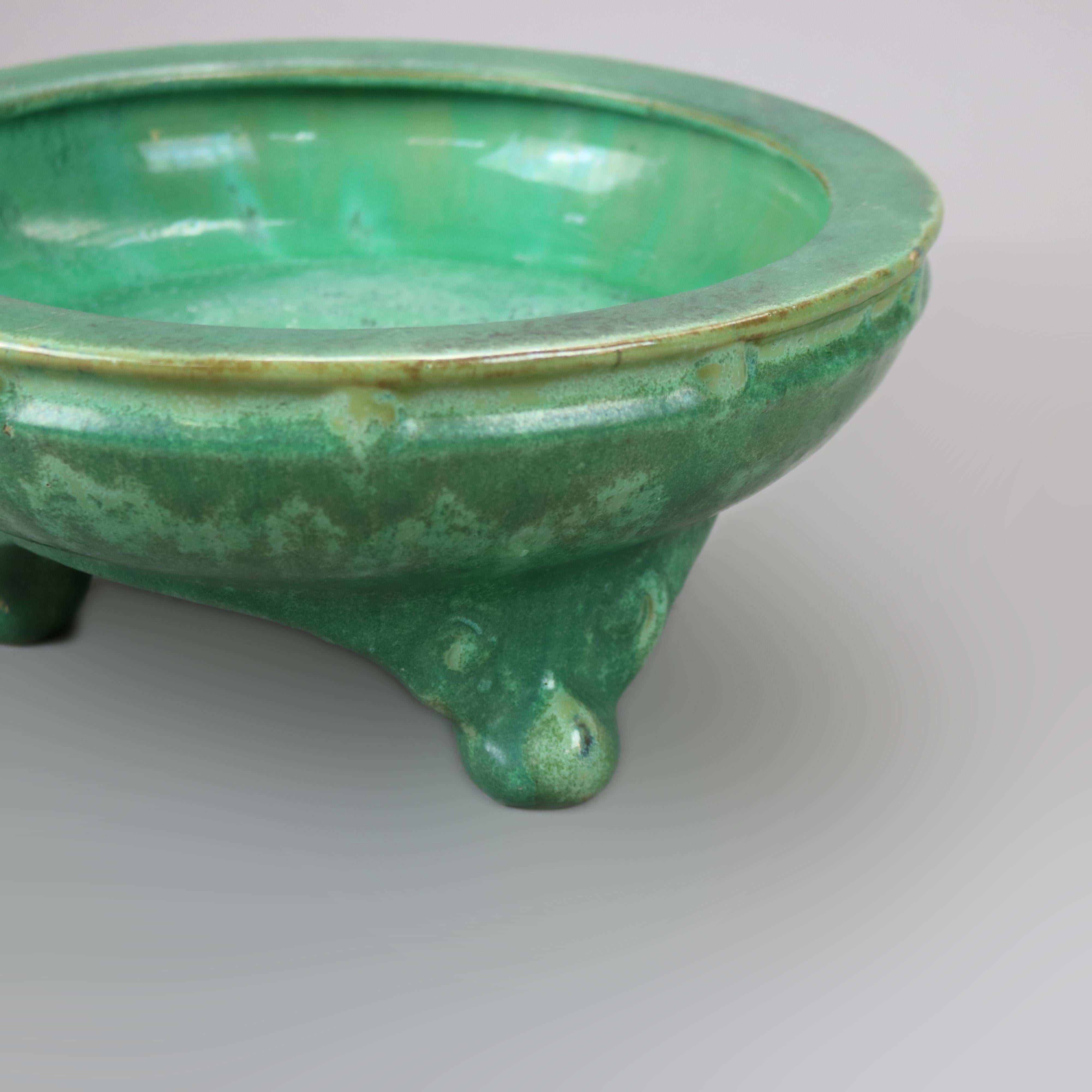 Arts & Crafts Fulper Green Glazed Art Pottery Footed Low Center Bowl c1920 In Good Condition In Big Flats, NY