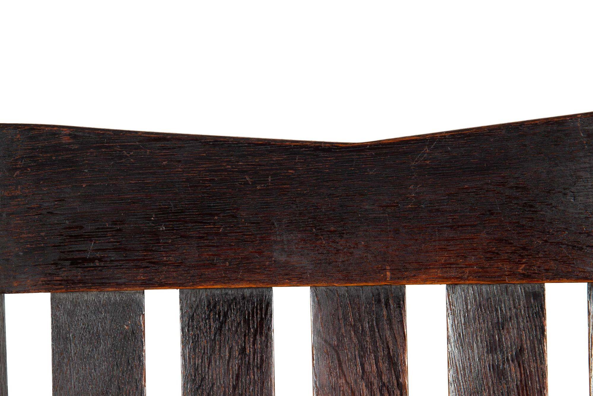 Sedia a dondolo Arts & Crafts in Oak fumé di Gustav Stickley, no. 311 1/2 in vendita 1