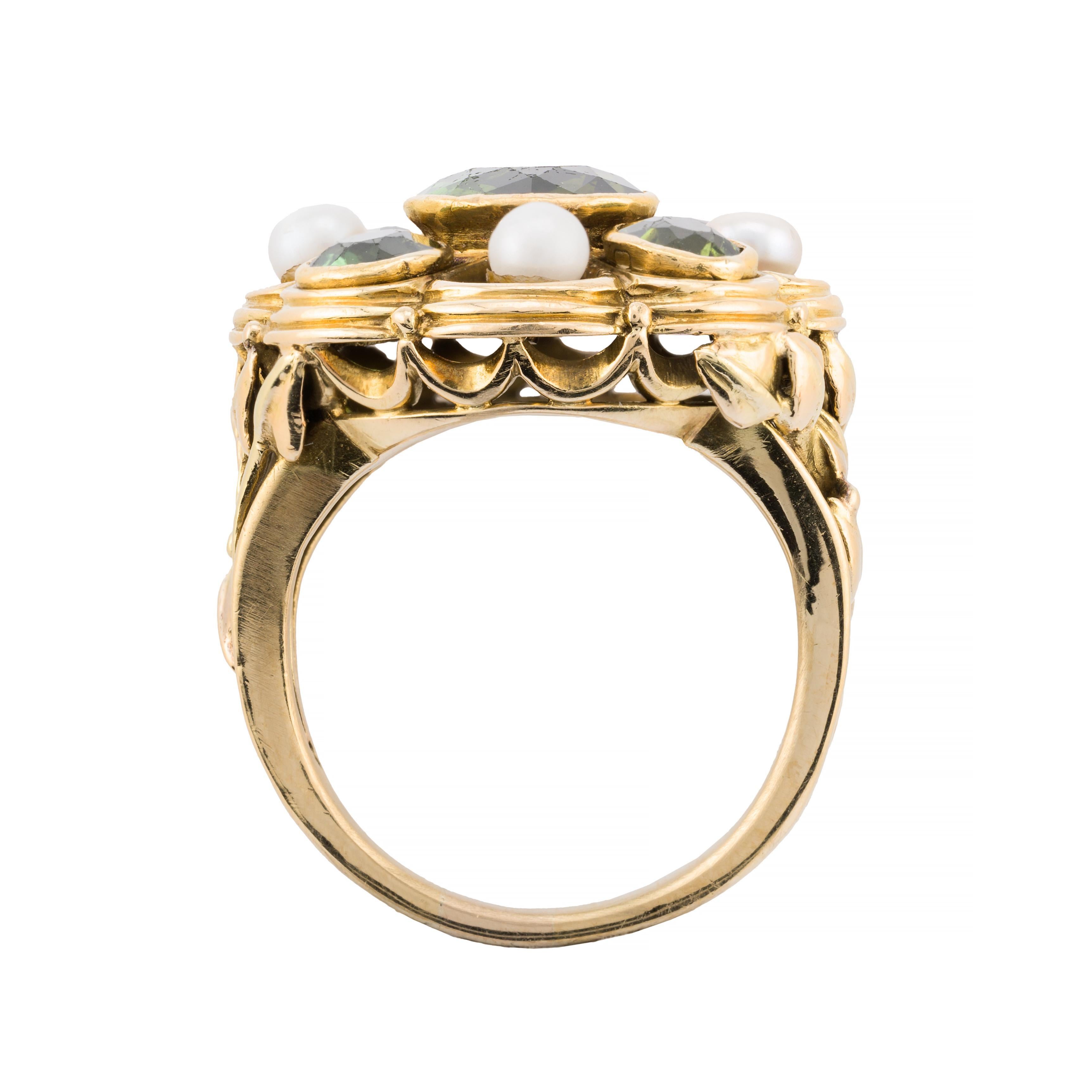 Arts & Crafts Green Tourmaline, Natural Pearl Foliate Motif Ring 14K Gold In Excellent Condition In Boston, MA