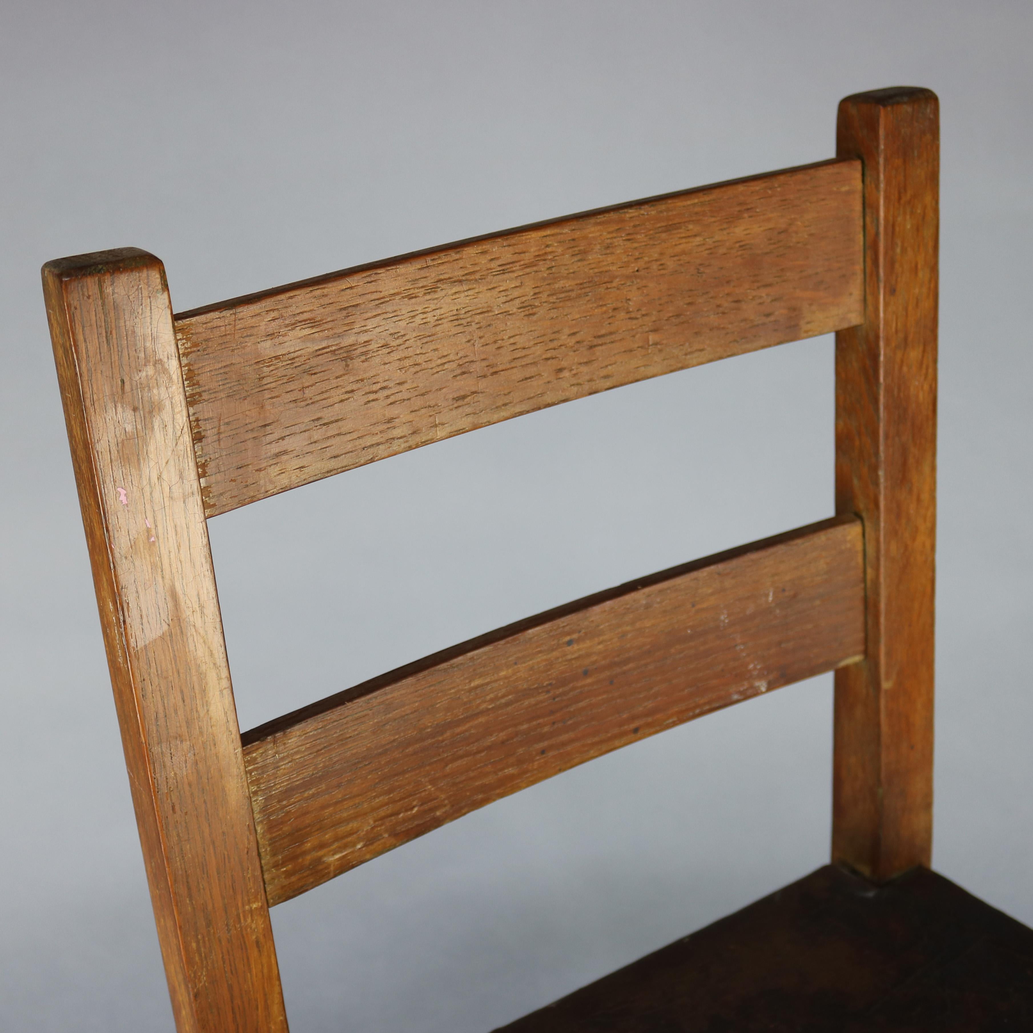 Antique Arts & Crafts Gustav Stickley Childs Chair No 342, Circa 1910 In Good Condition In Big Flats, NY