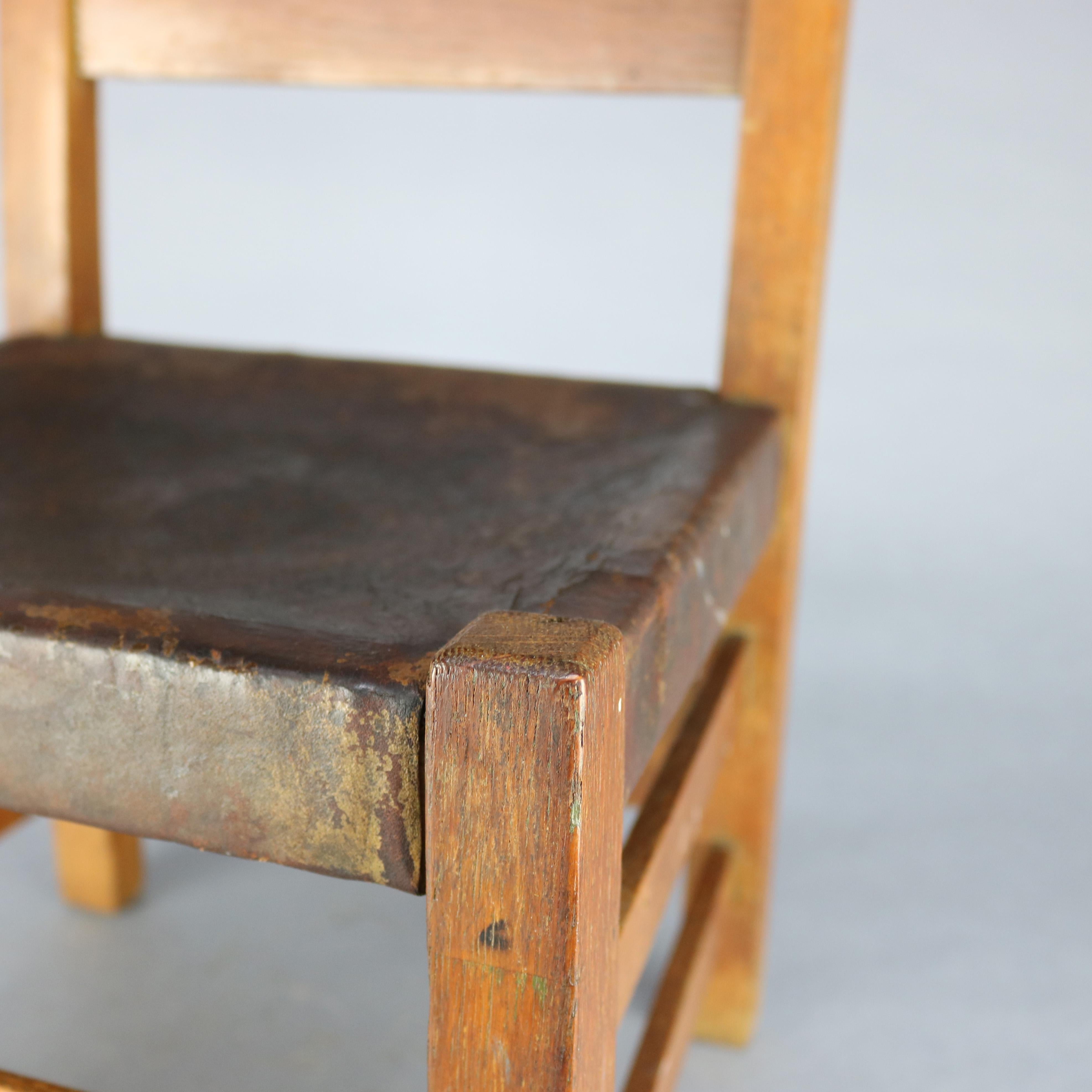 20th Century Antique Arts & Crafts Gustav Stickley Childs Chair No 342, Circa 1910
