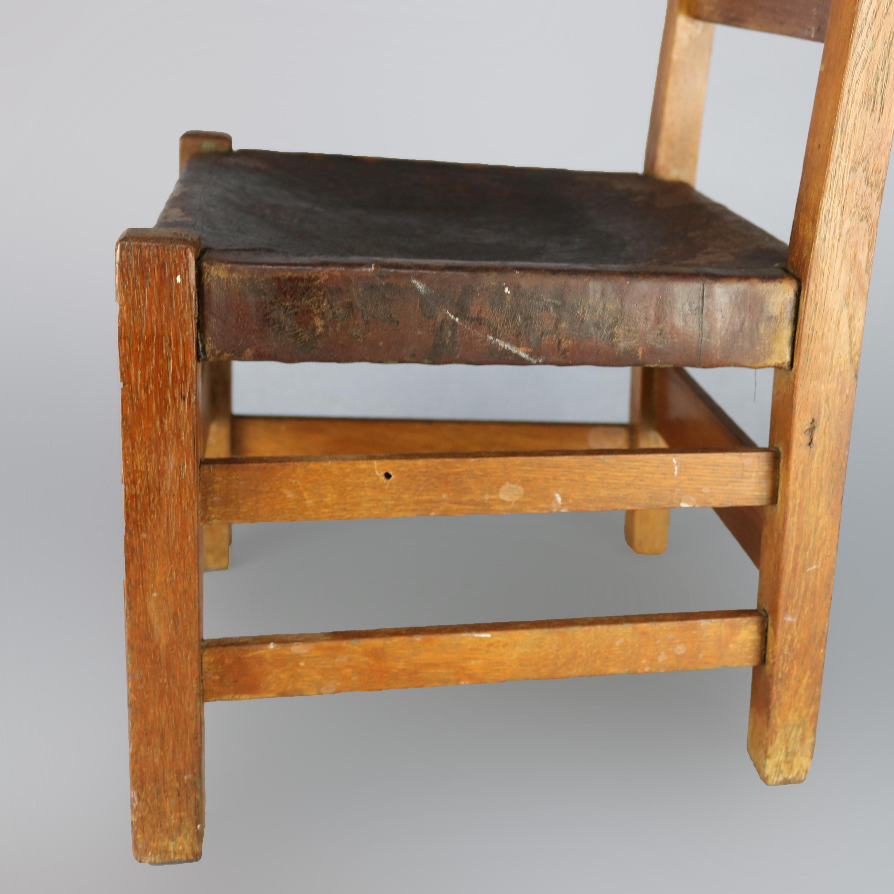 Antique Arts & Crafts Gustav Stickley Childs Chair No 342, Circa 1910 1