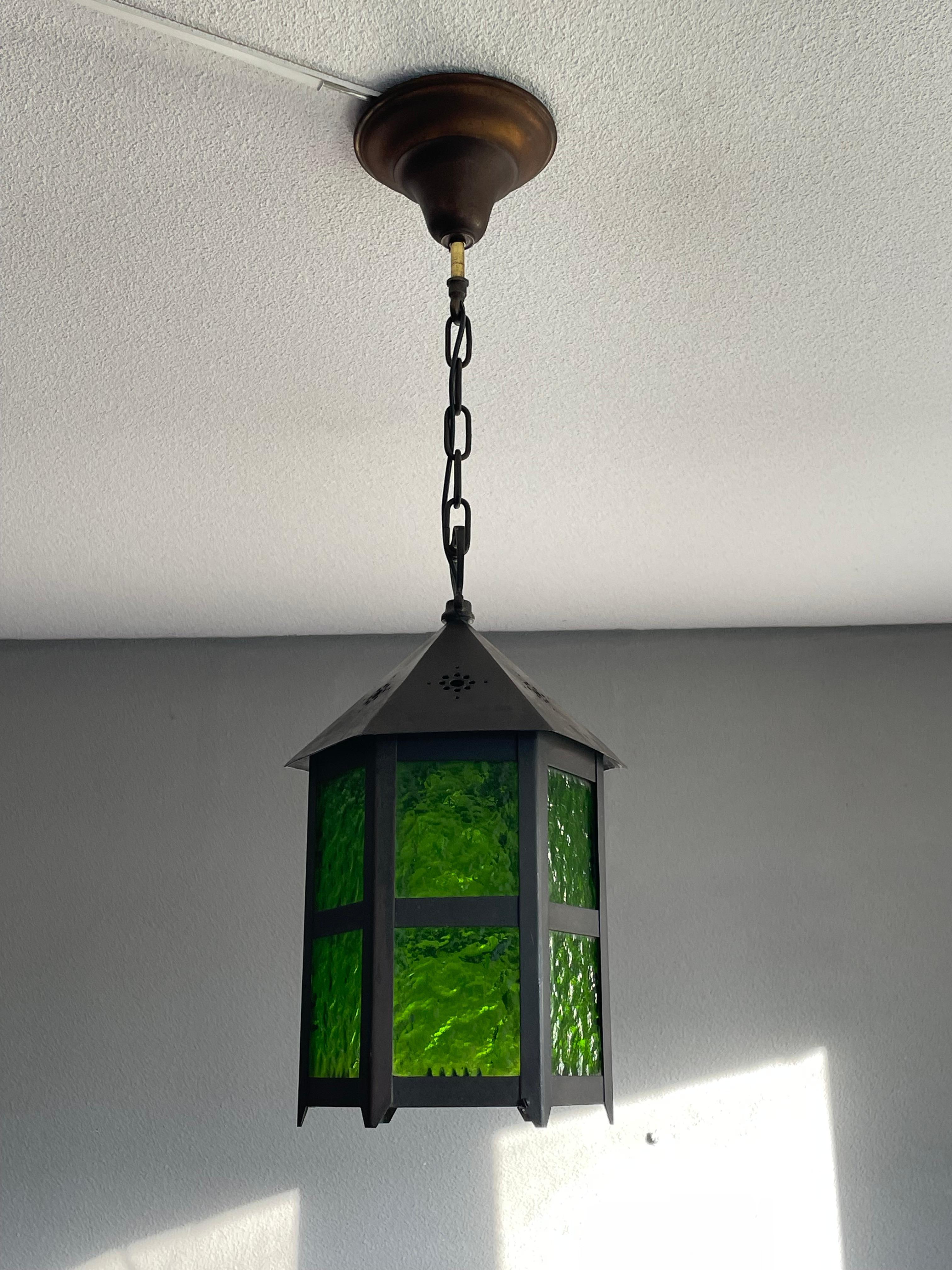 Lampe d'entrée Arts & Crafts Hallway avec Verre antique original, The Green Lantern 3