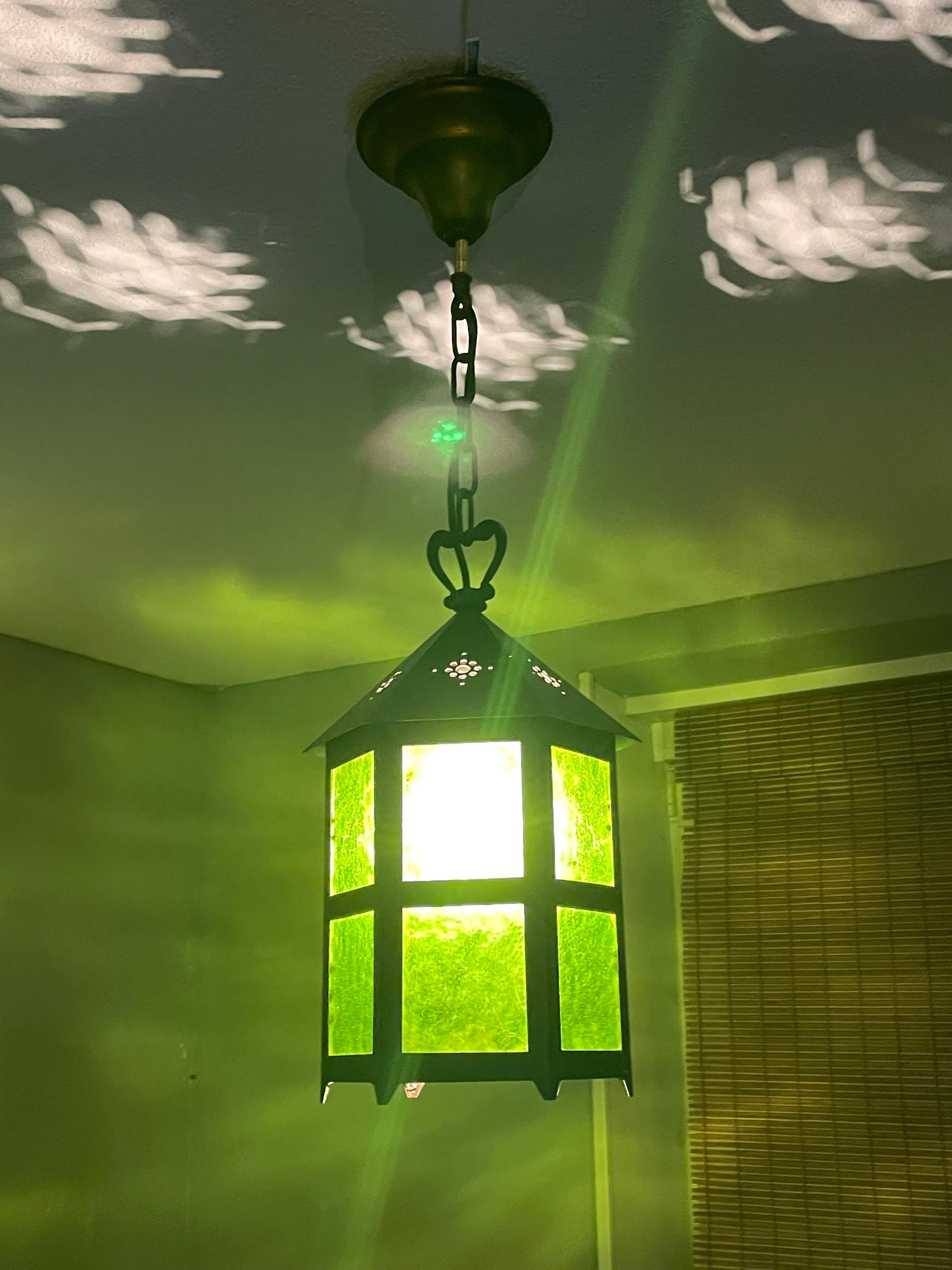 Lampe d'entrée Arts & Crafts Hallway avec Verre antique original, The Green Lantern 7