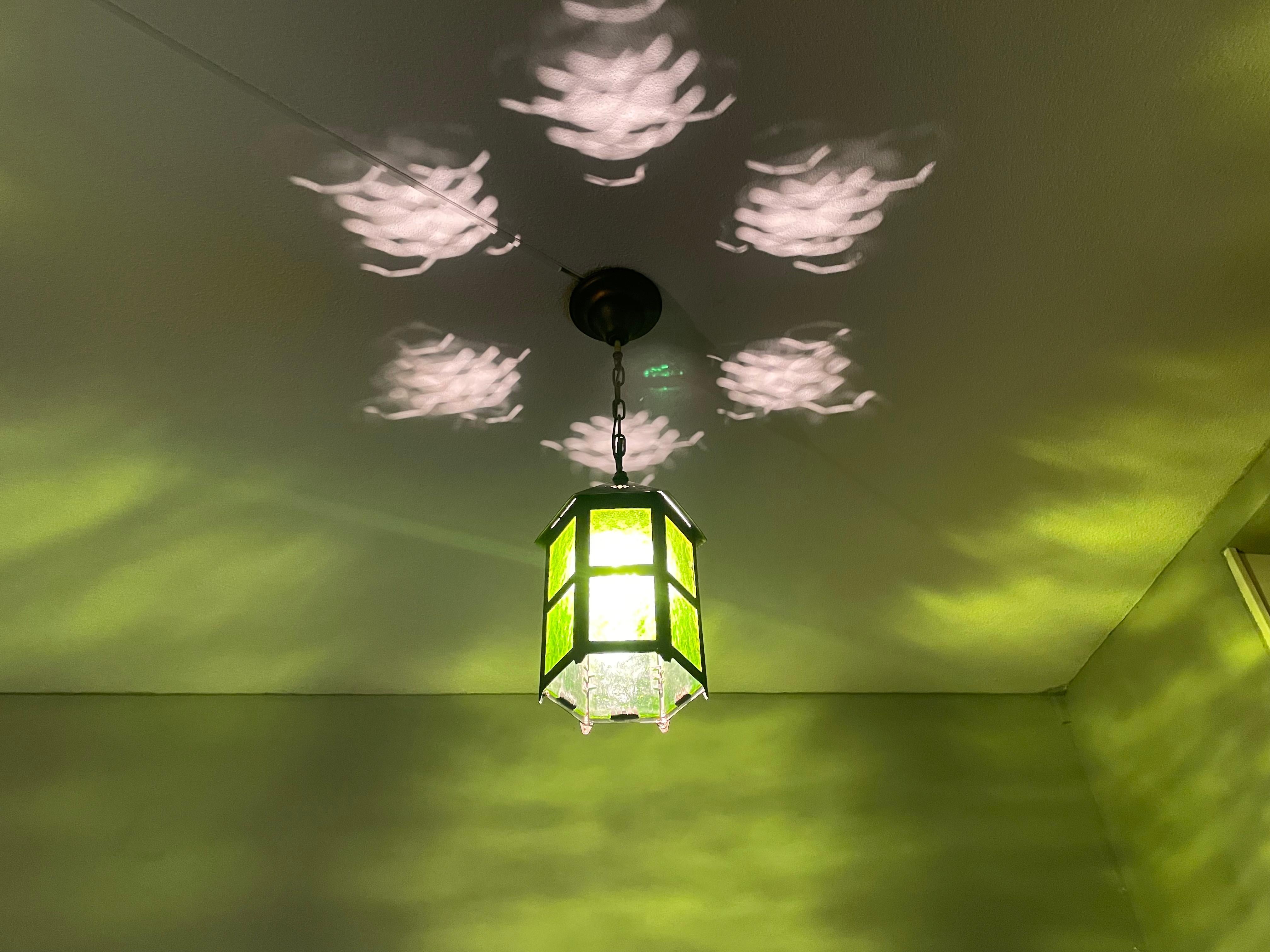 Lampe d'entrée Arts & Crafts Hallway avec Verre antique original, The Green Lantern 8