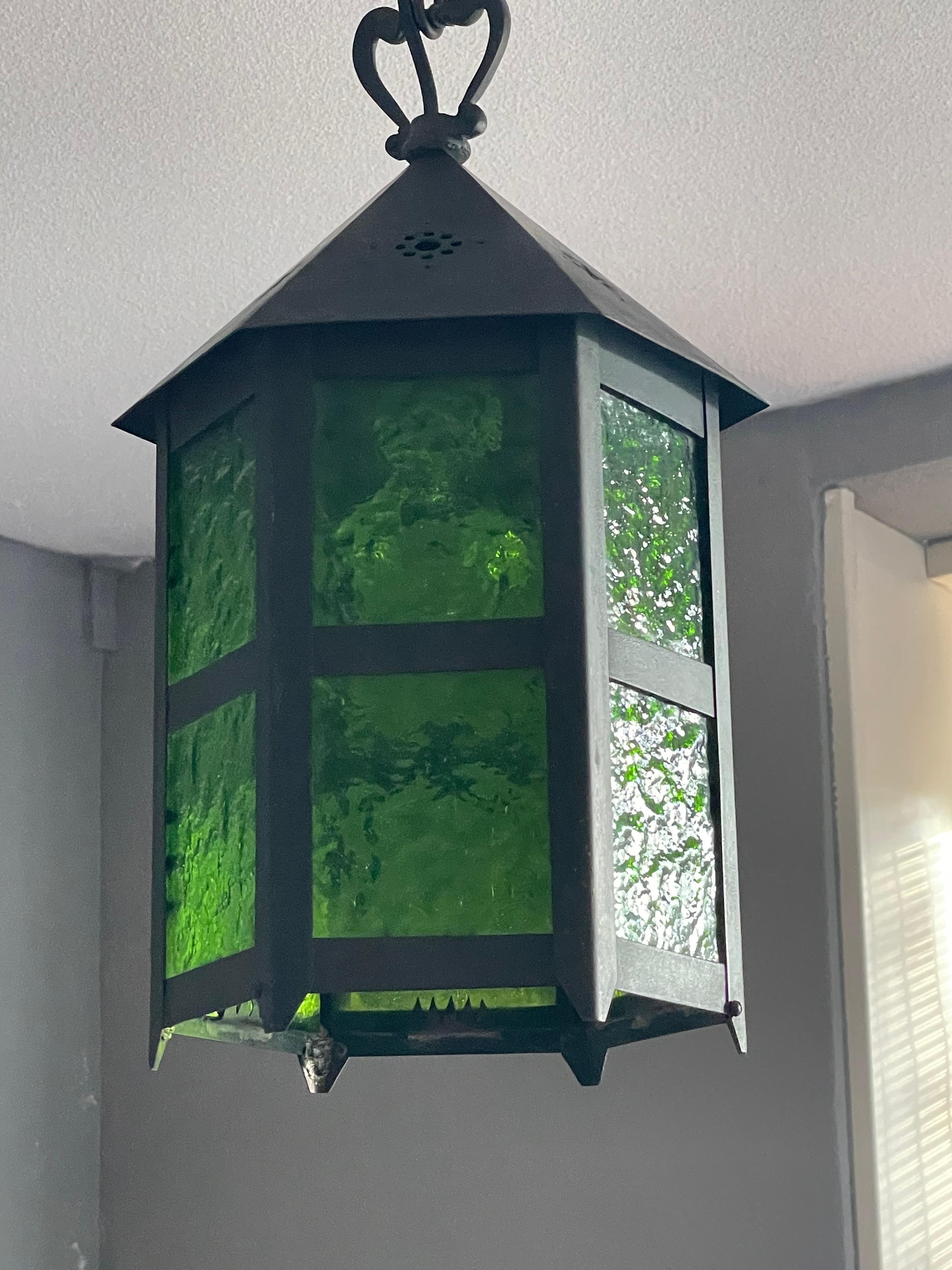 Lampe d'entrée Arts & Crafts Hallway avec Verre antique original, The Green Lantern 1