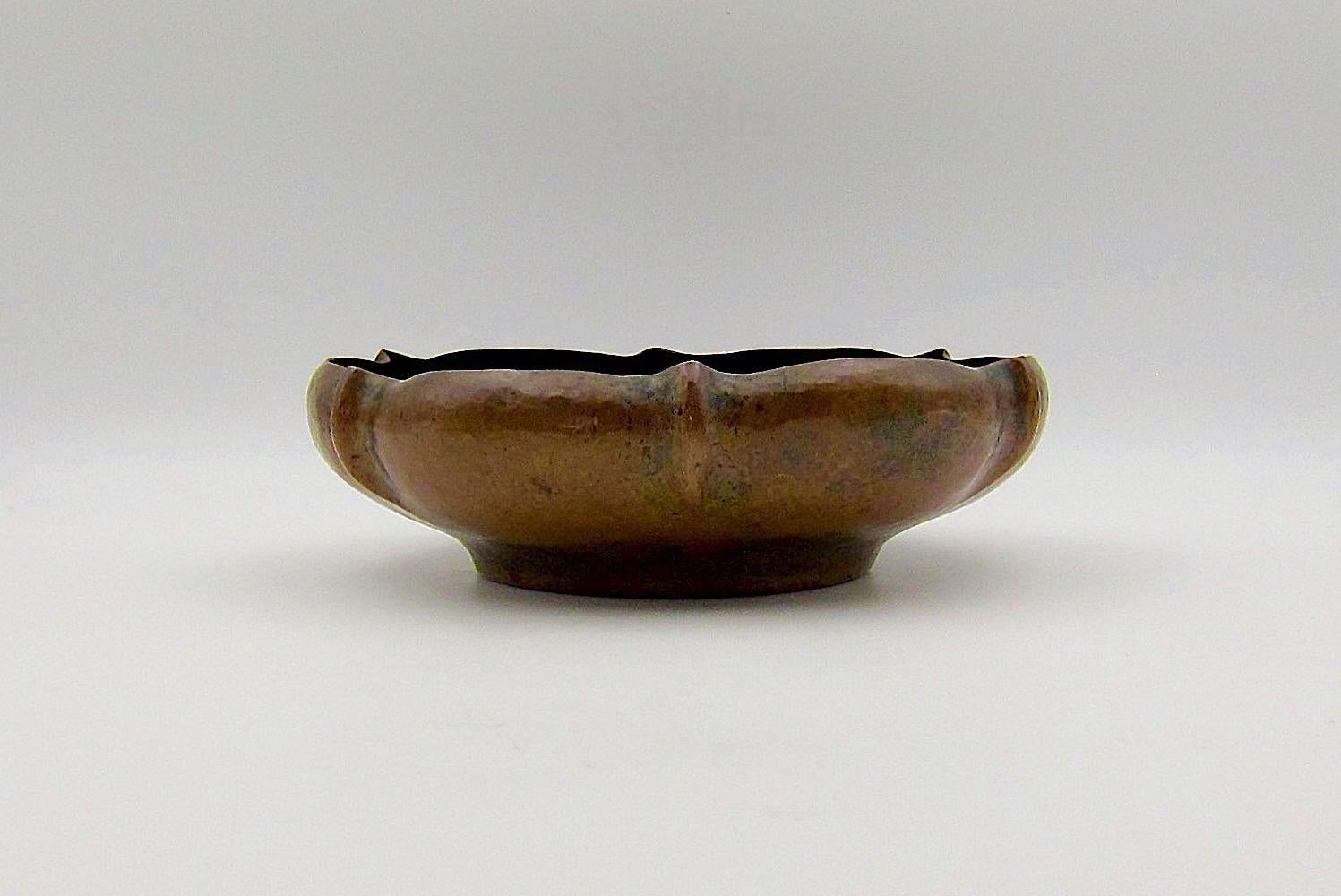 North American Arts & Crafts Hammered Copper Bowl