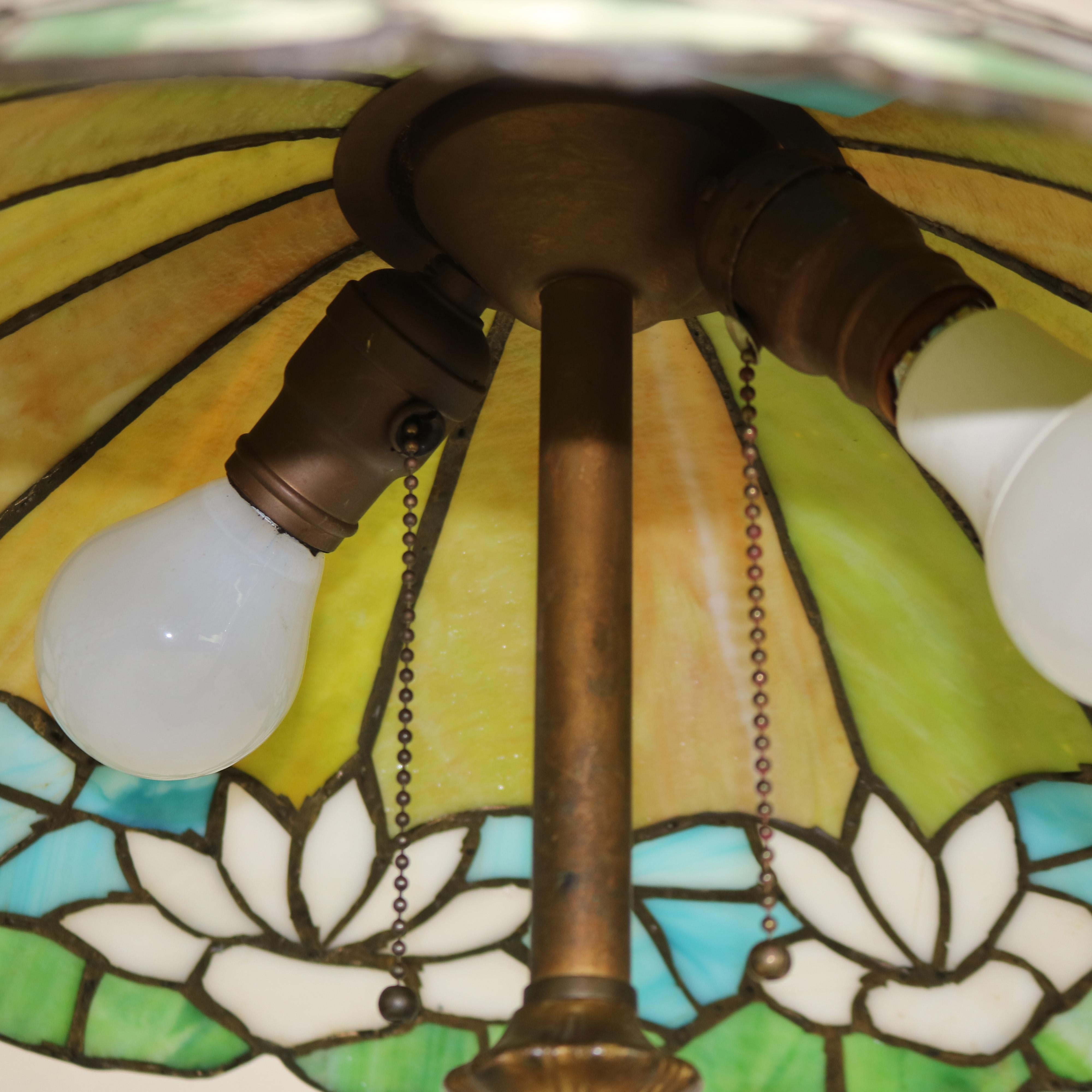 Arts & Craft Handel Schule Bleiglas Seerose Tischlampe c1920 im Angebot 2