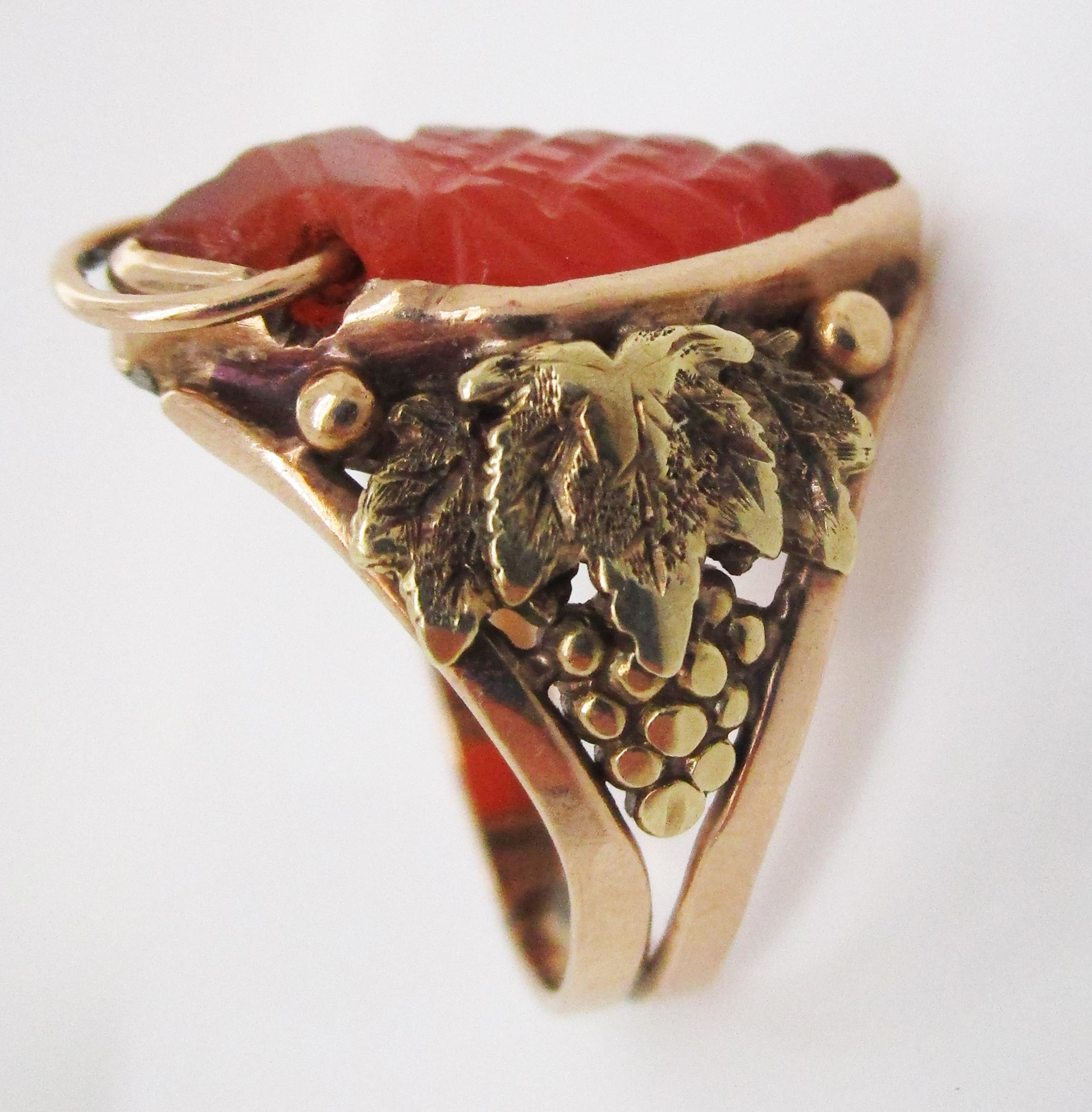 Arts and Crafts Arts & Crafts Handmade 14 Karat Yellow Gold Carnelian Ring with Grape Leaf Motif For Sale