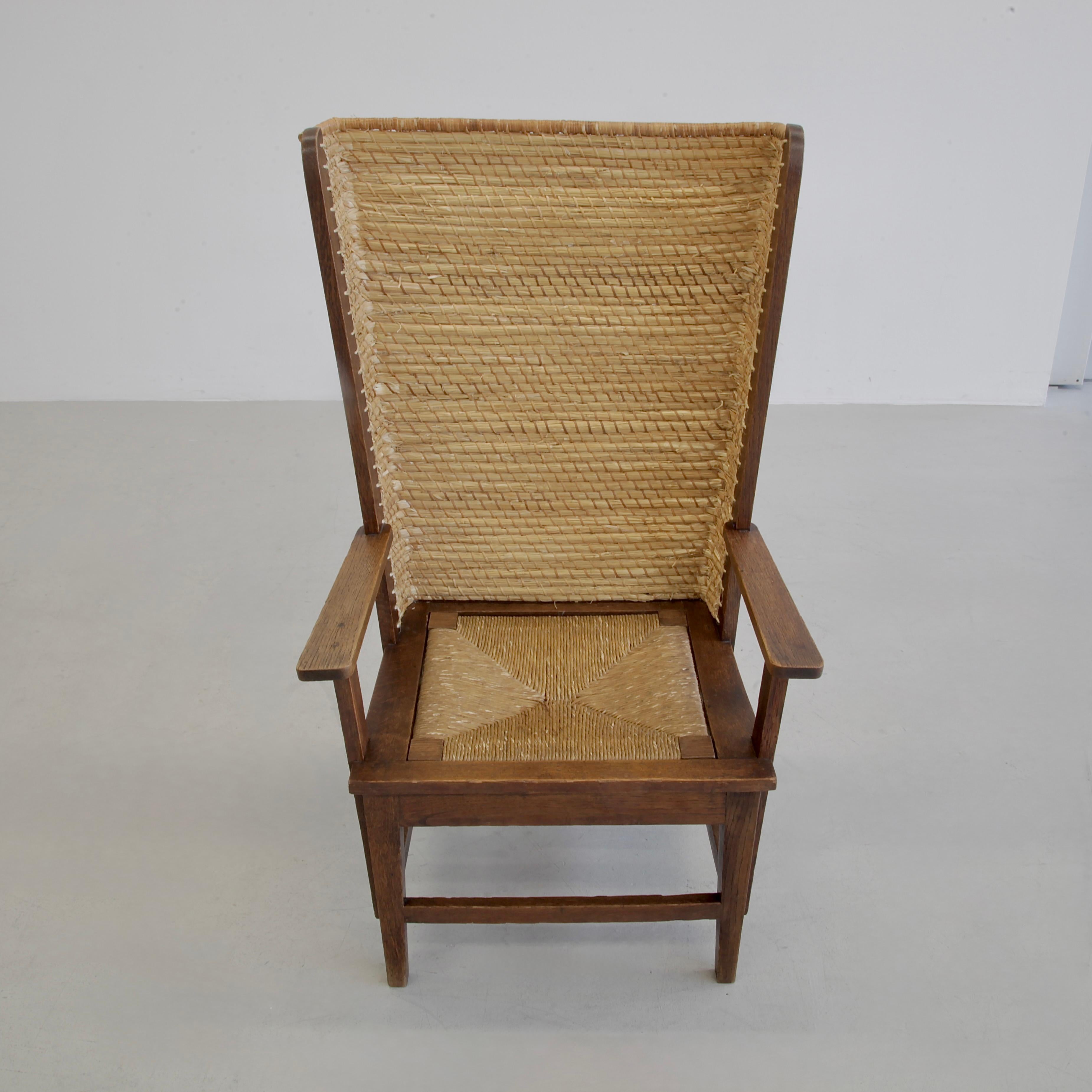 Arts and Crafts ARTS & CRAFTS Chaise à dossier haut designée par Chris Wegerif, c1900 en vente