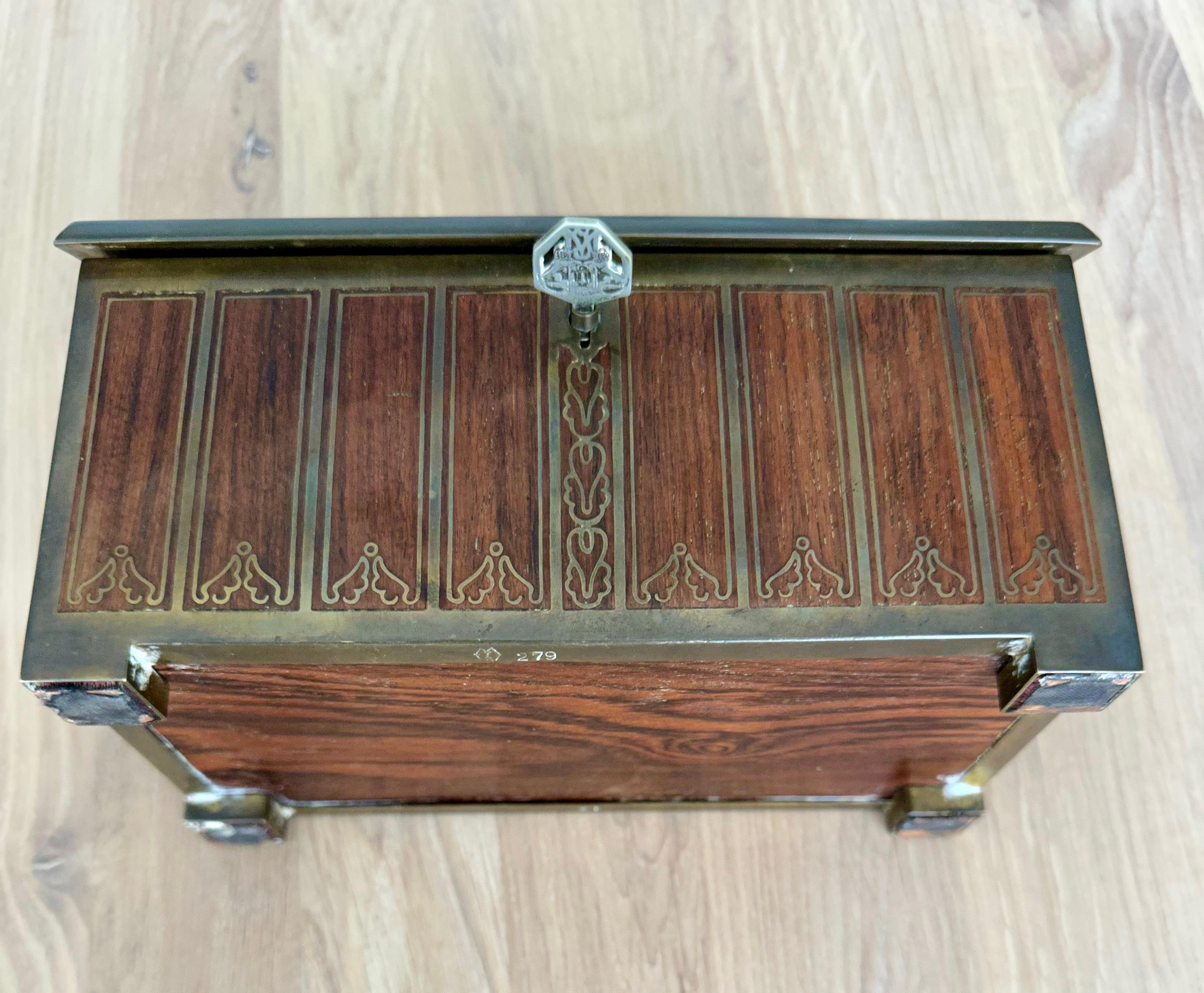 Arts & Crafts Jewelry Box Casket by Erhard & Sohne, Vienna Secession w. Dome Top For Sale 1