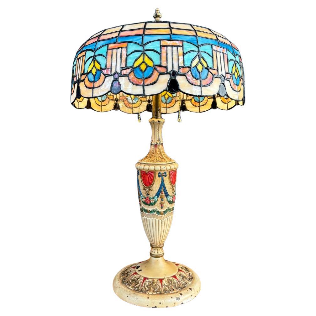 Arts and Crafts-Tischlampe aus Bleiglas mit Schlackenglas