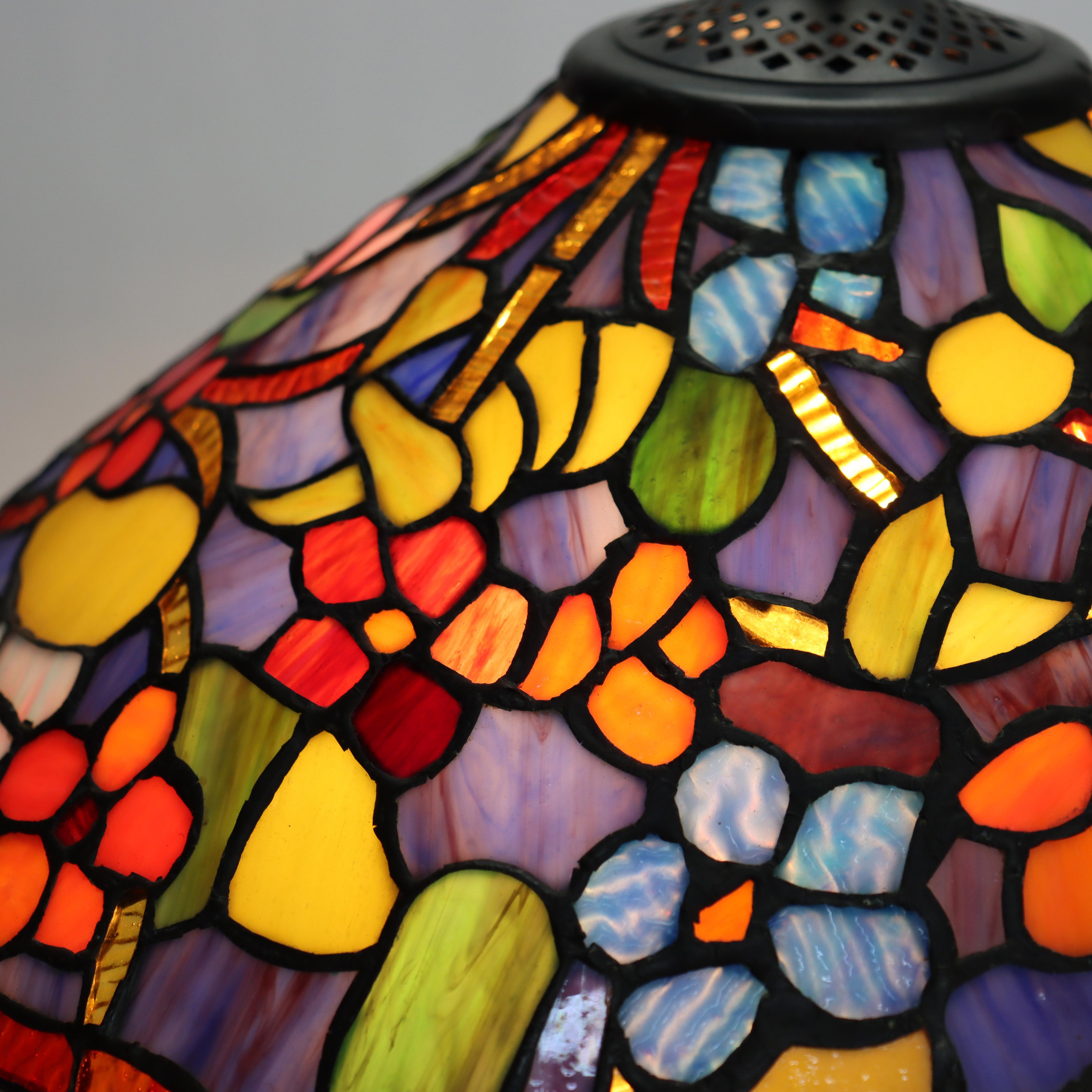 Lámpara de sobremesa Arts & Crafts Leaded Stained glass 20thC.  
Medidas - 24