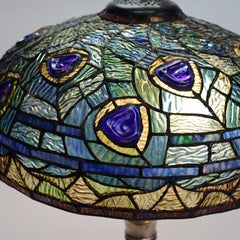 Lampe de table Arts & Crafts en verre teinté au plomb 20e siècle