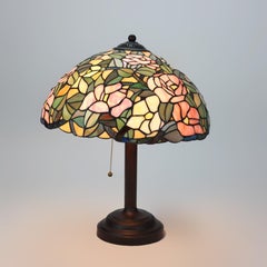 Arts & Crafts Leaded Stained Glass Table Lamp 20thC