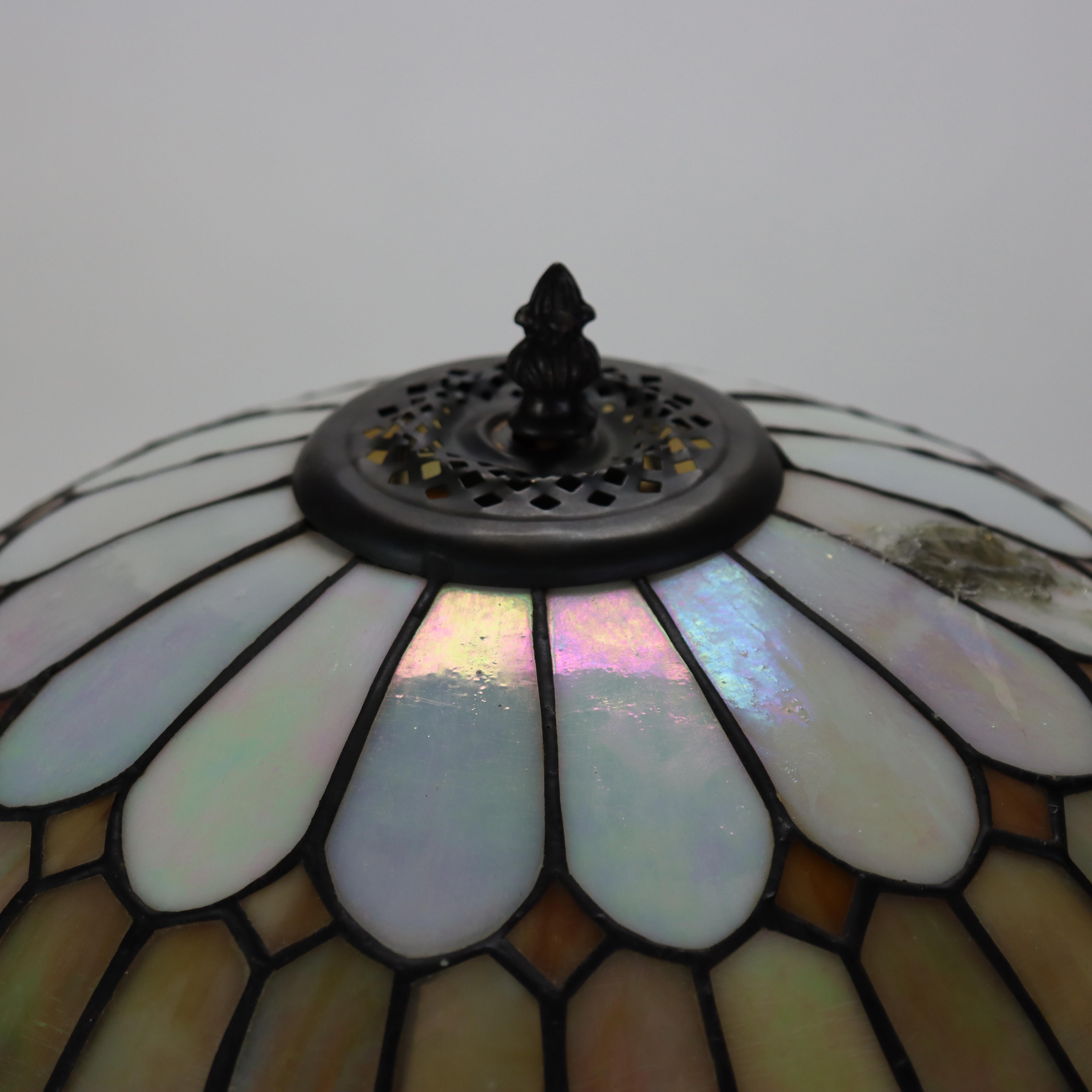 Arts & Crafts Leaded Stained Glass Table Lamp 20thC.     
Measures - 22.75