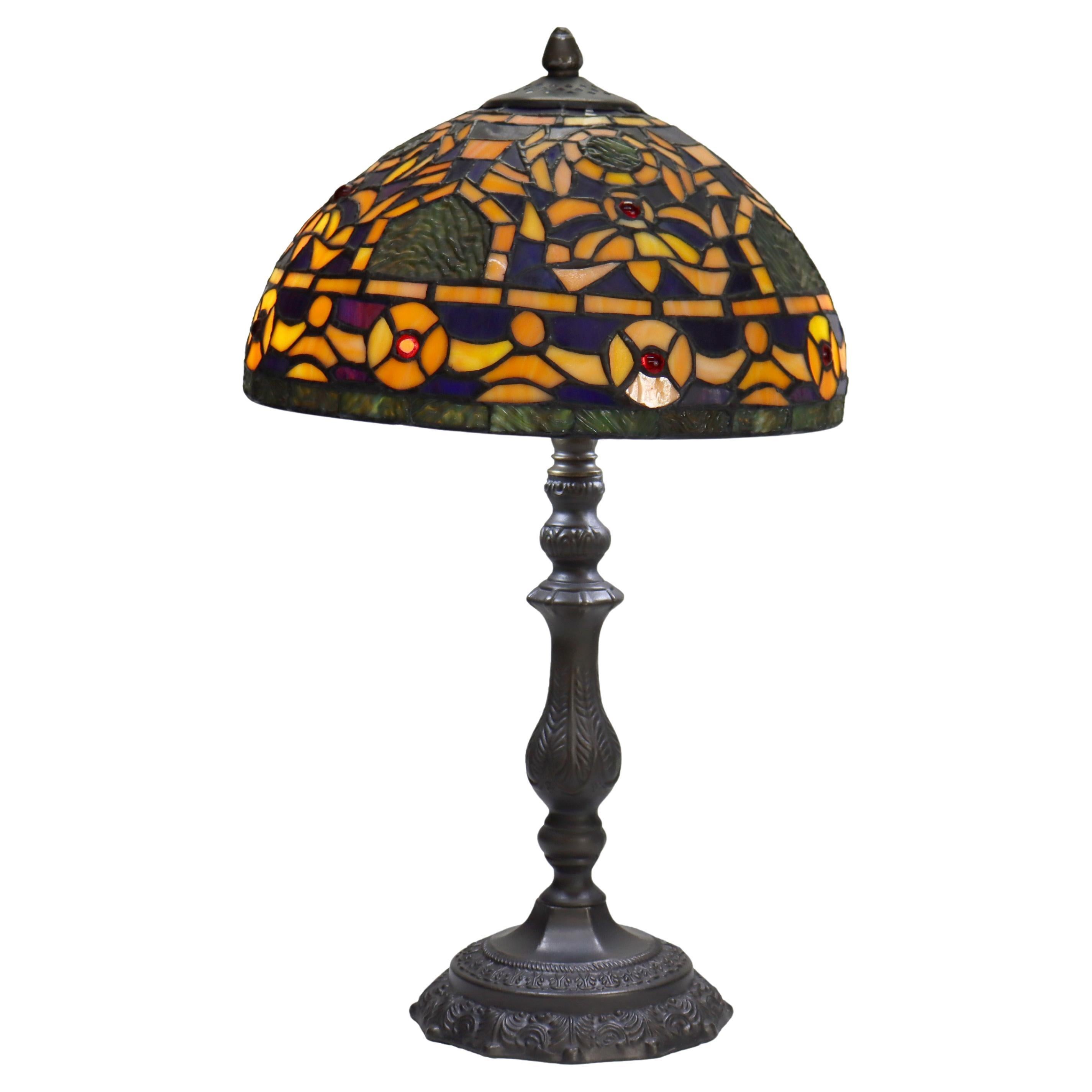 Arts & Crafts Leaded Stained Glass Table Lamp 20thC