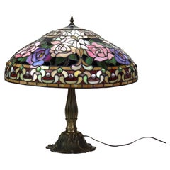 Arts & Crafts Leaded Stained Glass Table Lamp 20thC