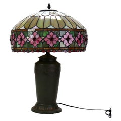 Arts & Crafts Leaded Stained Glass Table Lamp 20thC