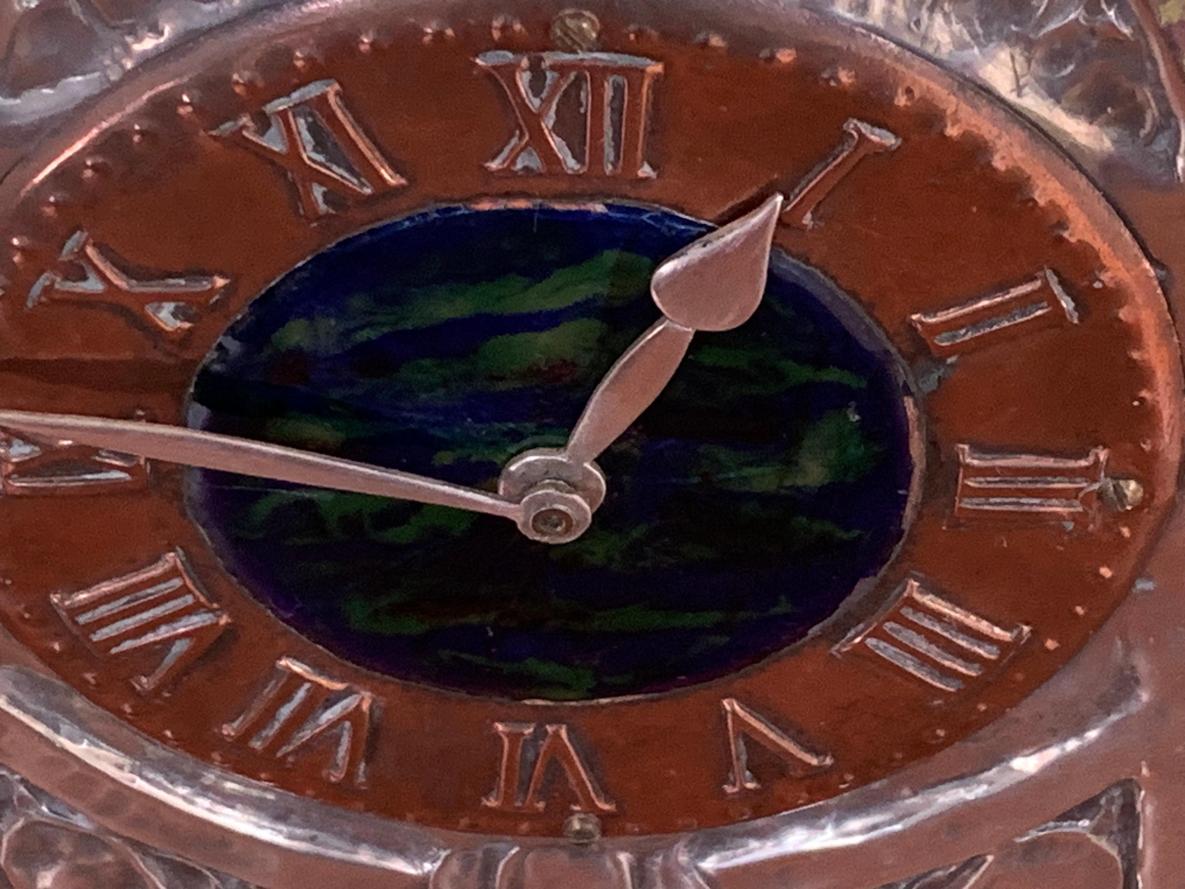 Horloge Liberty Arts & Crafts Liberty en étain de David Veasey, 1903 en vente 7